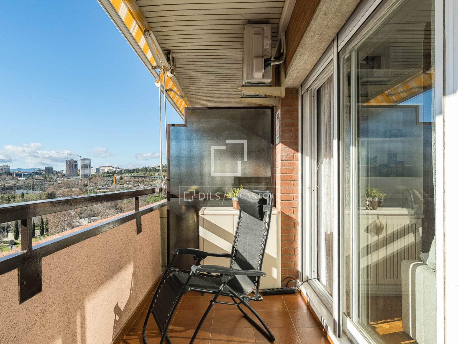 4 soveværelse Lejlighed til salg i Barcelona by med swimmingpool garage - € 920.000 (Ref: 9444488)