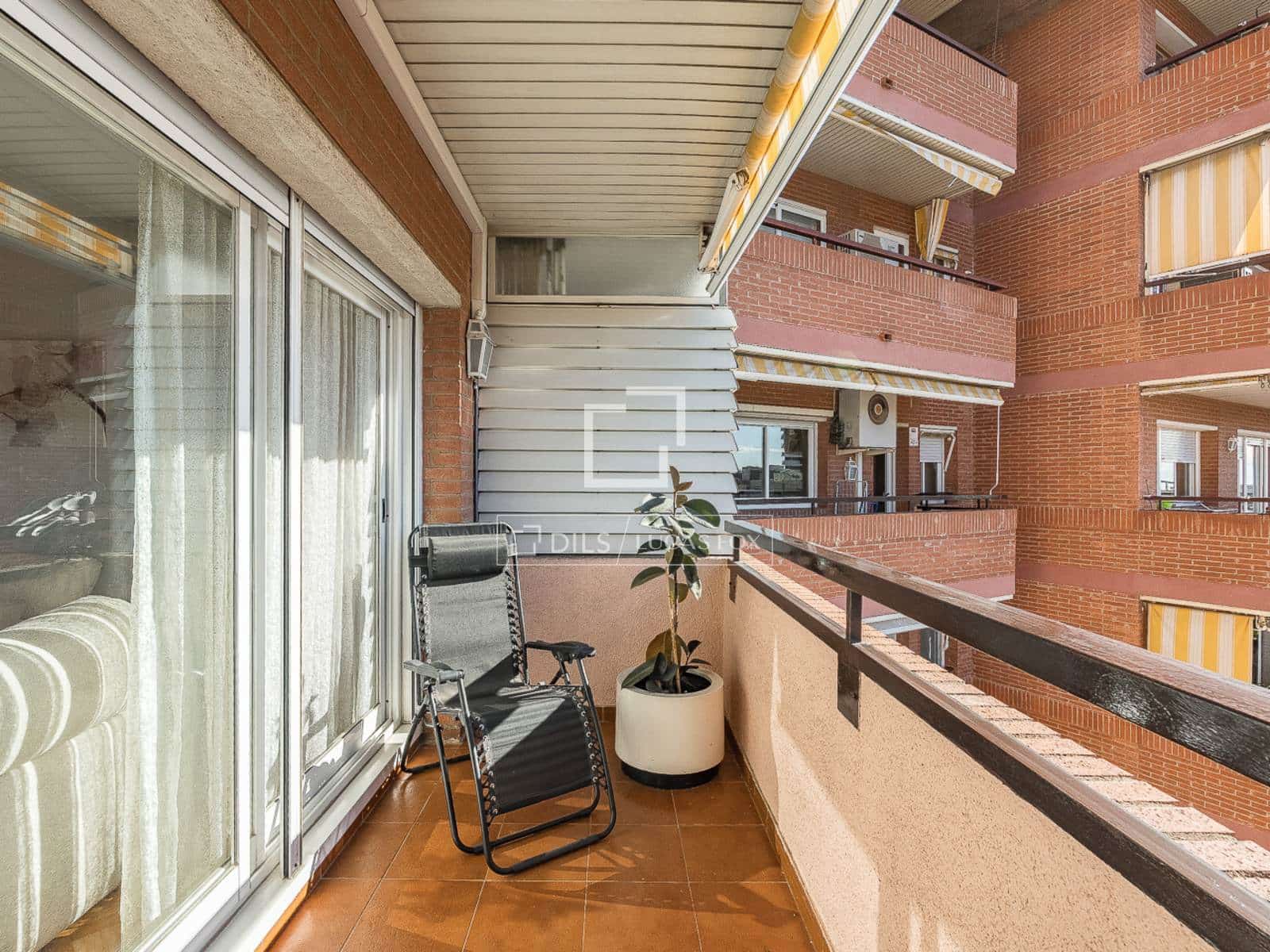 4 soveværelse Lejlighed til salg i Barcelona by med swimmingpool garage - € 920.000 (Ref: 9444488)