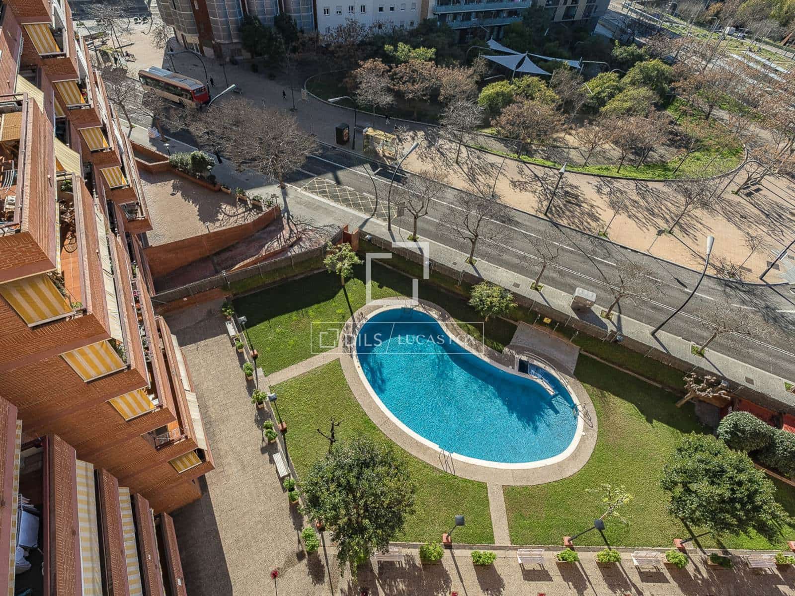 4 soveværelse Lejlighed til salg i Barcelona by med swimmingpool garage - € 920.000 (Ref: 9444488)