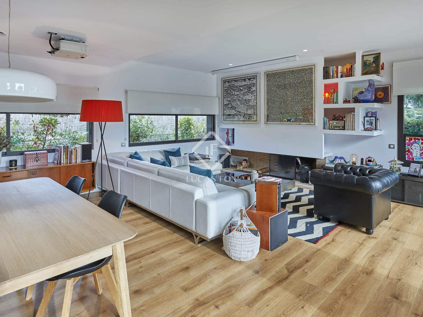 5 sovrum Villa till salu i Sant Vicenc de Montalt med pool garage - 1 395 000 € (Ref: 9444696)