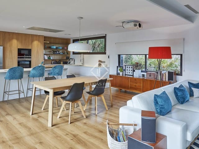 5 soveværelse Villa til salg i Sant Vicenç de Montalt med swimmingpool garage - € 1.395.000 (Ref: 9444696)