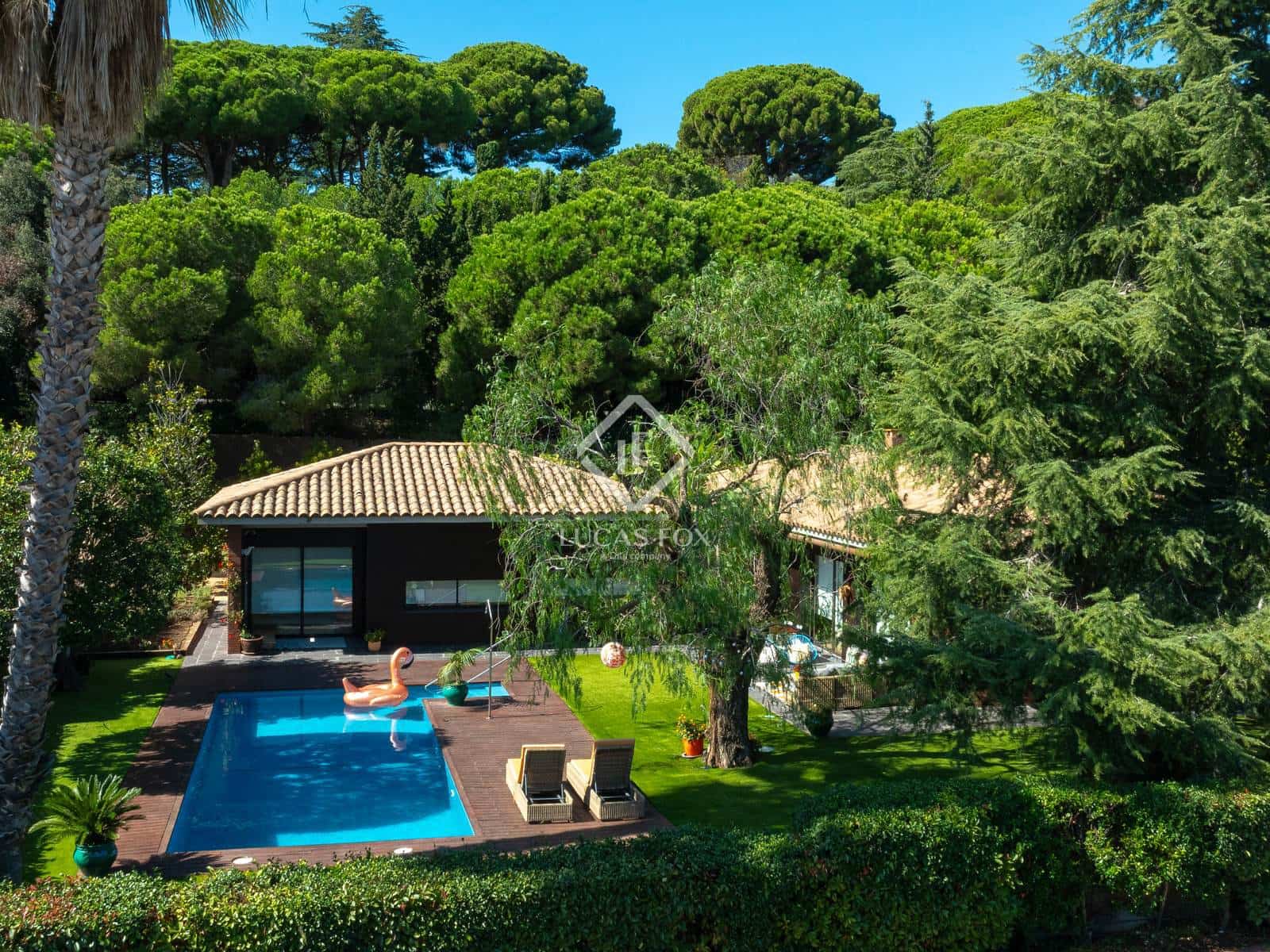 5 sovrum Villa till salu i Sant Vicenc de Montalt med pool garage - 1 395 000 € (Ref: 9444696)