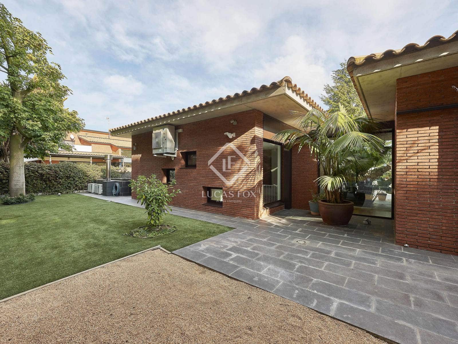 5 sovrum Villa till salu i Sant Vicenc de Montalt med pool garage - 1 395 000 € (Ref: 9444696)