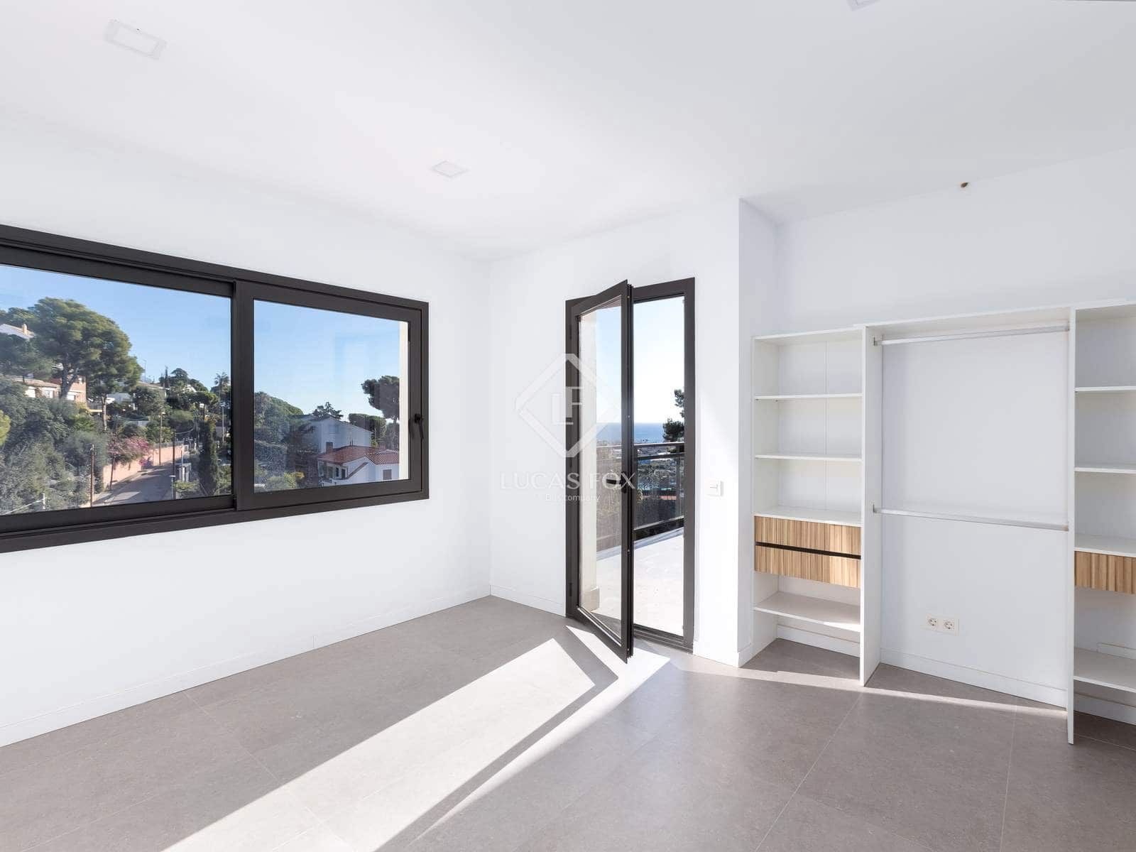 4 soveværelse Villa til salg i Cabrils med swimmingpool garage - € 1.100.000 (Ref: 9444877)