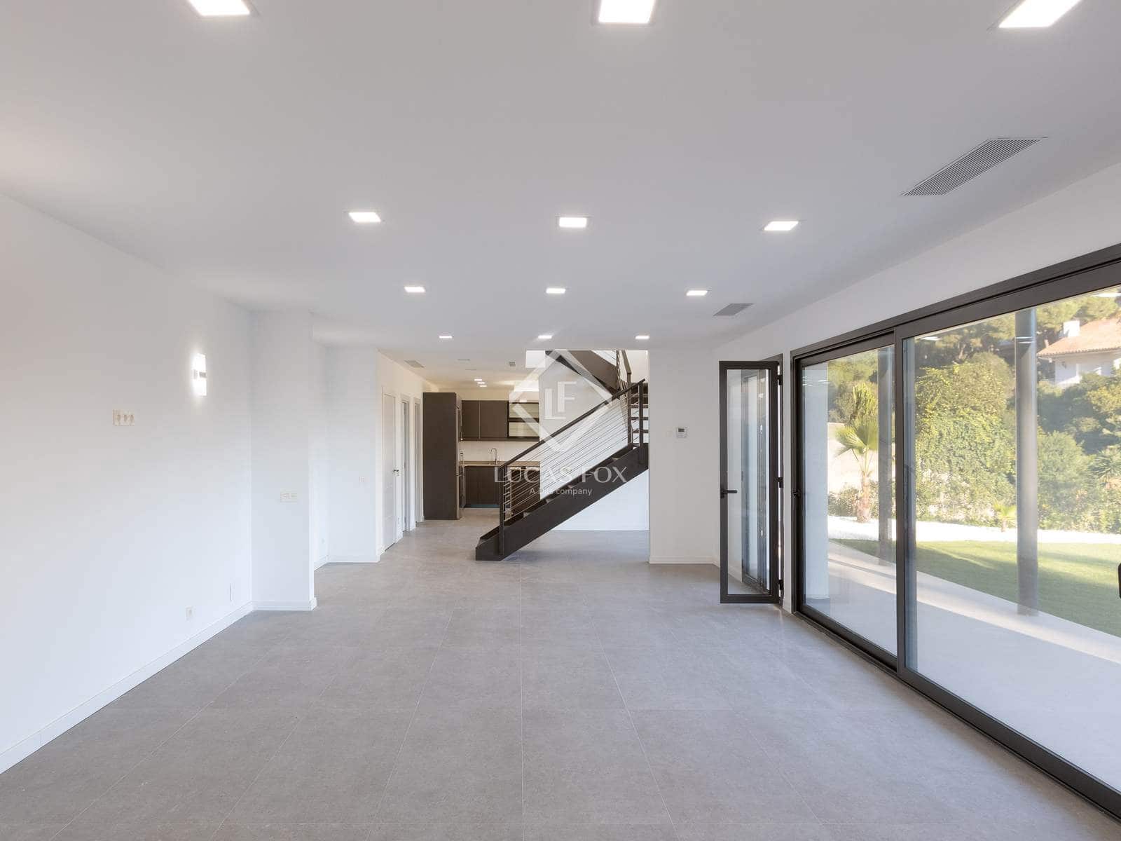 4 soveværelse Villa til salg i Cabrils med swimmingpool garage - € 1.100.000 (Ref: 9444877)