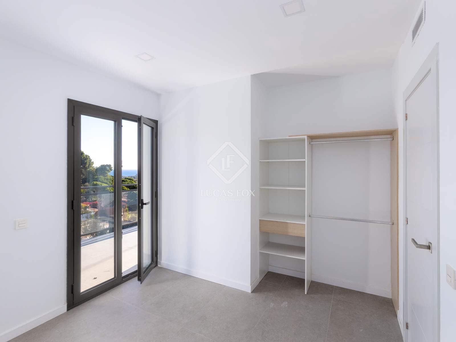 4 soveværelse Villa til salg i Cabrils med swimmingpool garage - € 1.100.000 (Ref: 9444877)