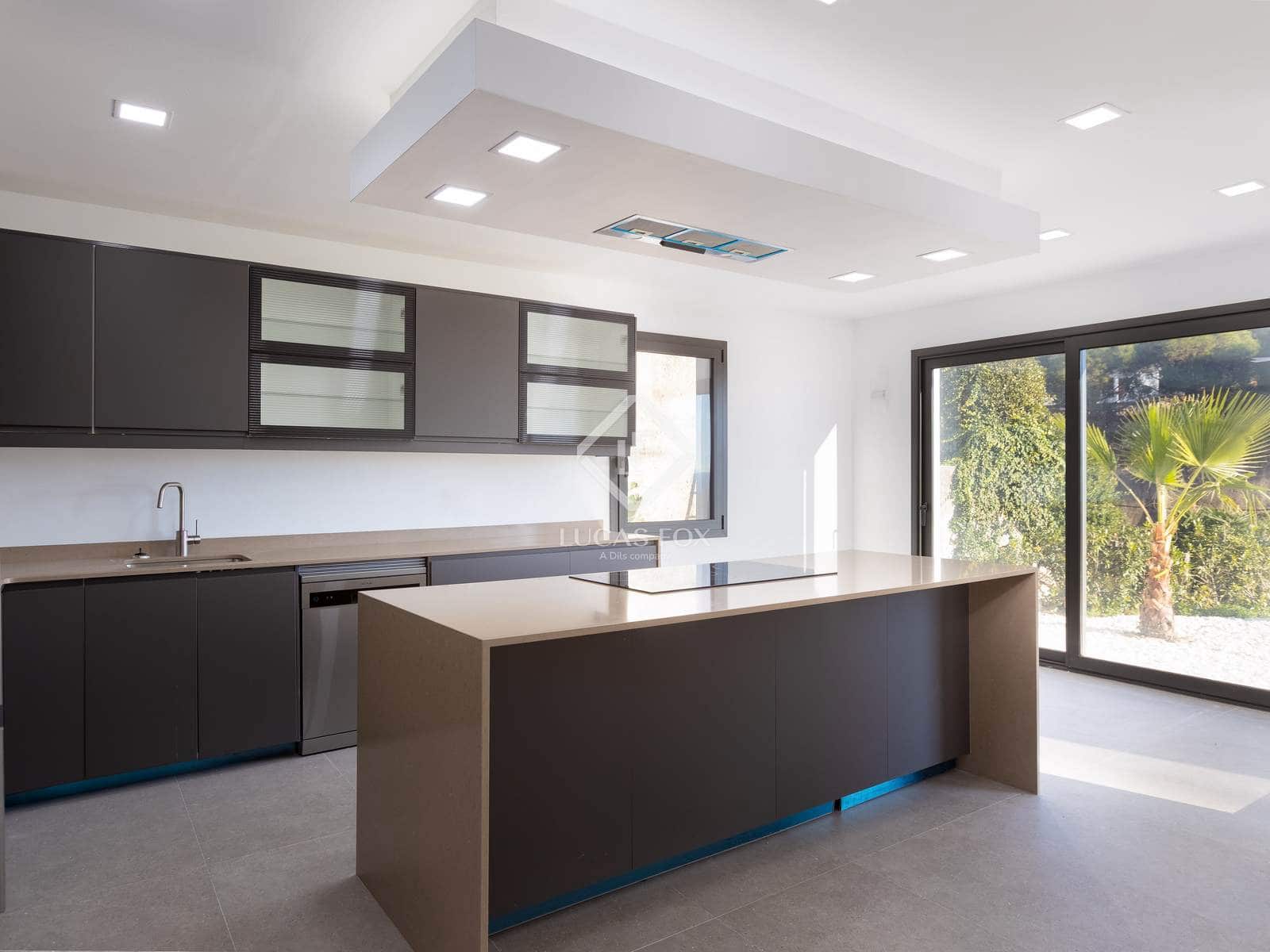 4 soveværelse Villa til salg i Cabrils med swimmingpool garage - € 1.100.000 (Ref: 9444877)