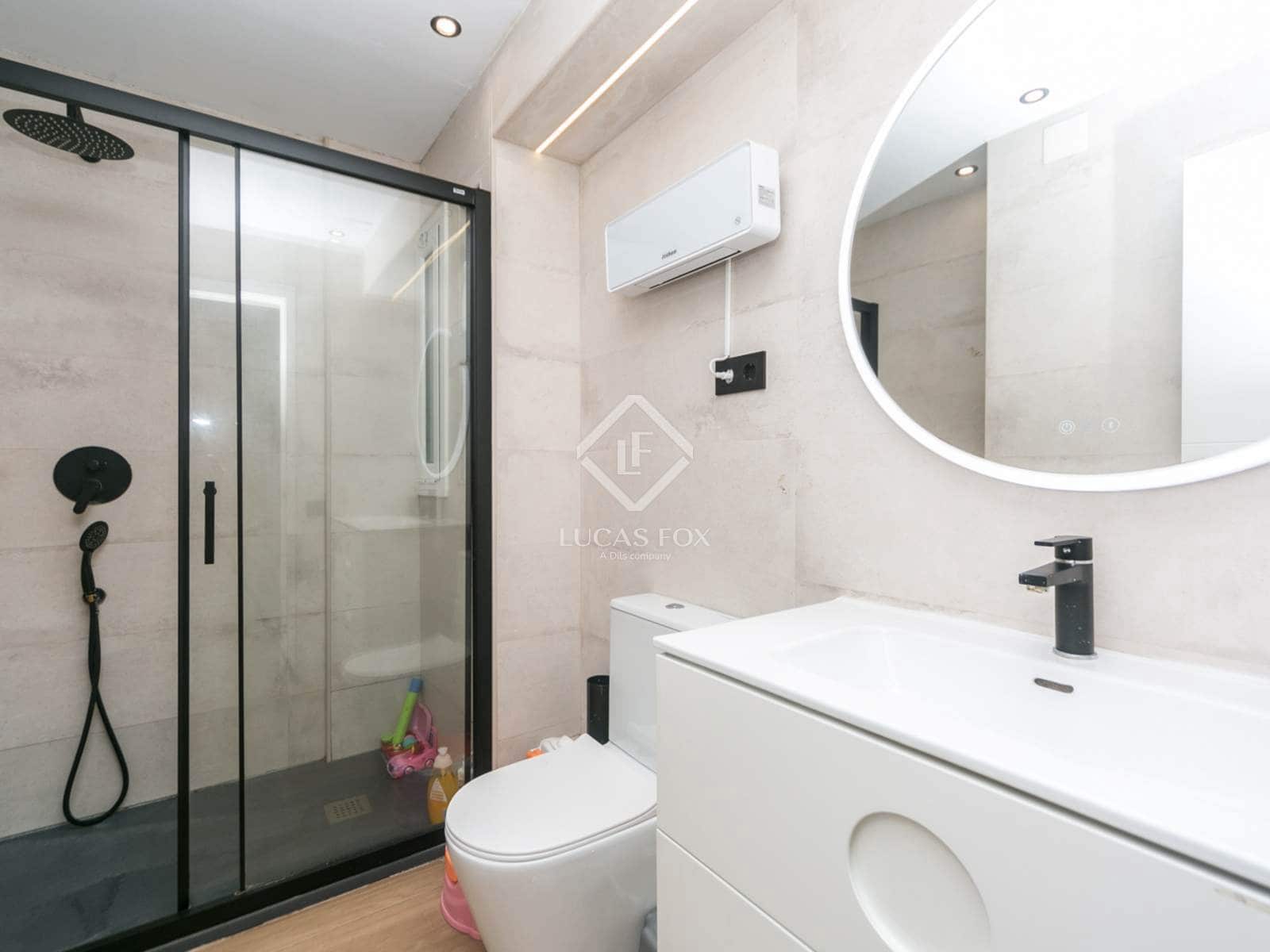 2 soverom Leilighet til salgs i Castelldefels med svømmebasseng garasje - € 469 000 (Ref: 9444967)