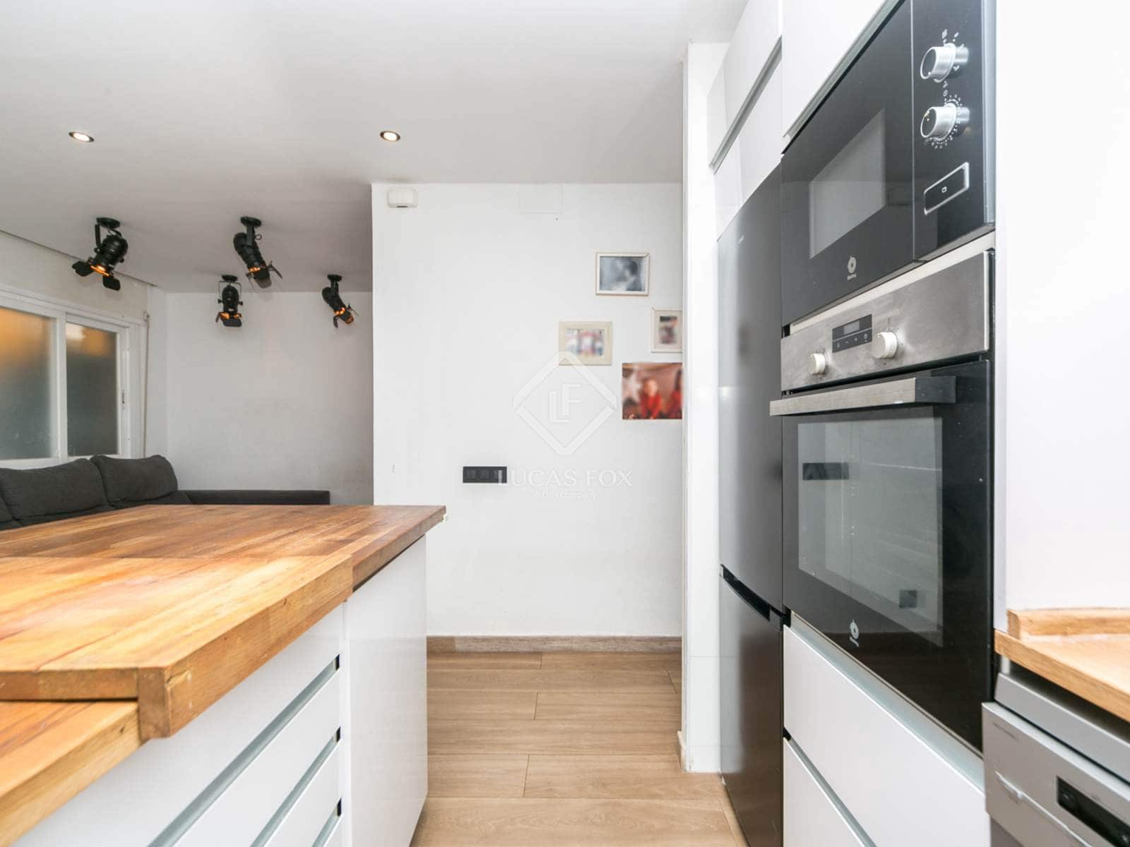 2 soverom Leilighet til salgs i Castelldefels med svømmebasseng garasje - € 469 000 (Ref: 9444967)