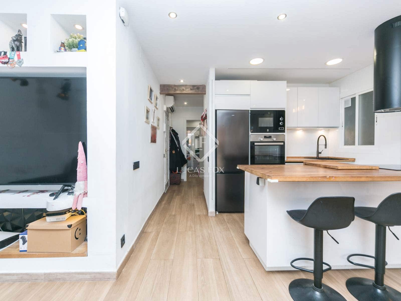 2 soverom Leilighet til salgs i Castelldefels med svømmebasseng garasje - € 469 000 (Ref: 9444967)