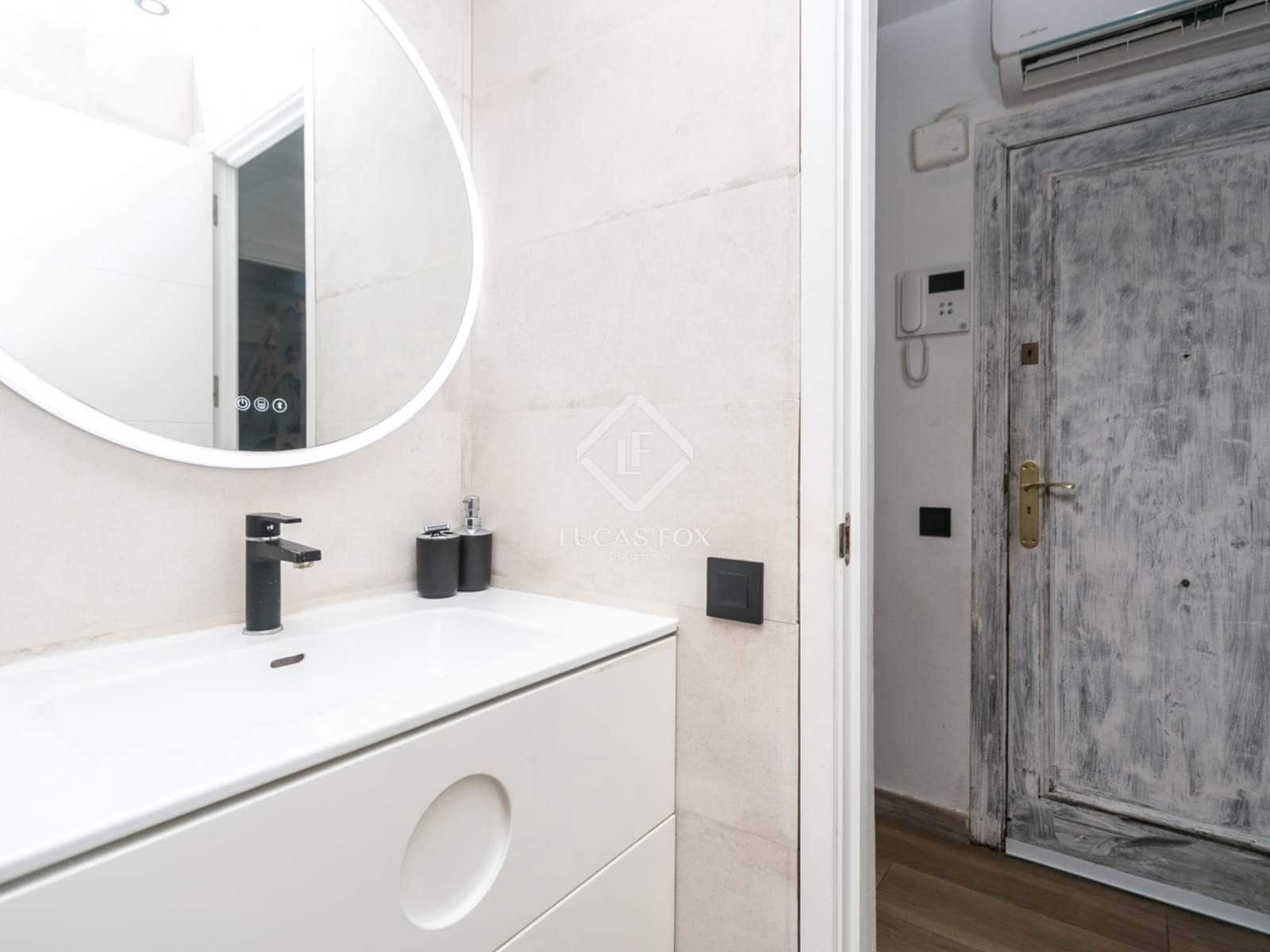 2 soverom Leilighet til salgs i Castelldefels med svømmebasseng garasje - € 469 000 (Ref: 9444967)