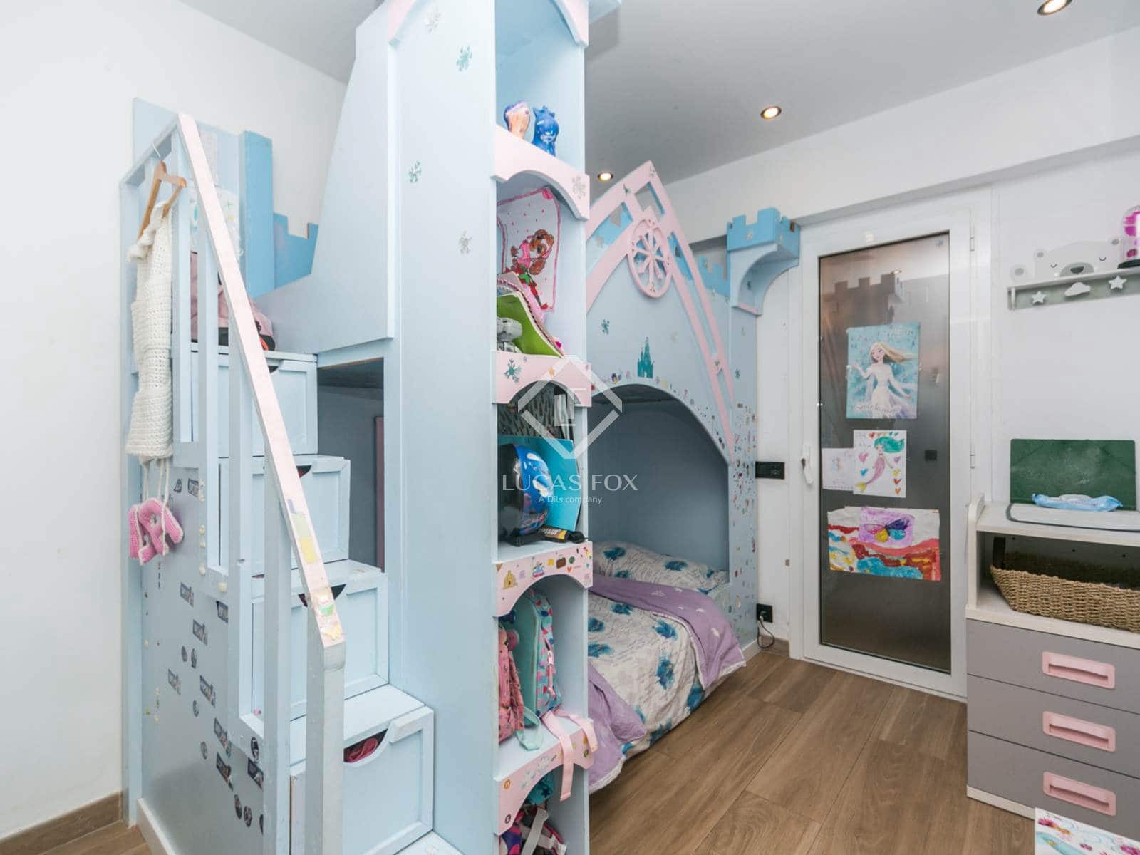 2 soverom Leilighet til salgs i Castelldefels med svømmebasseng garasje - € 469 000 (Ref: 9444967)