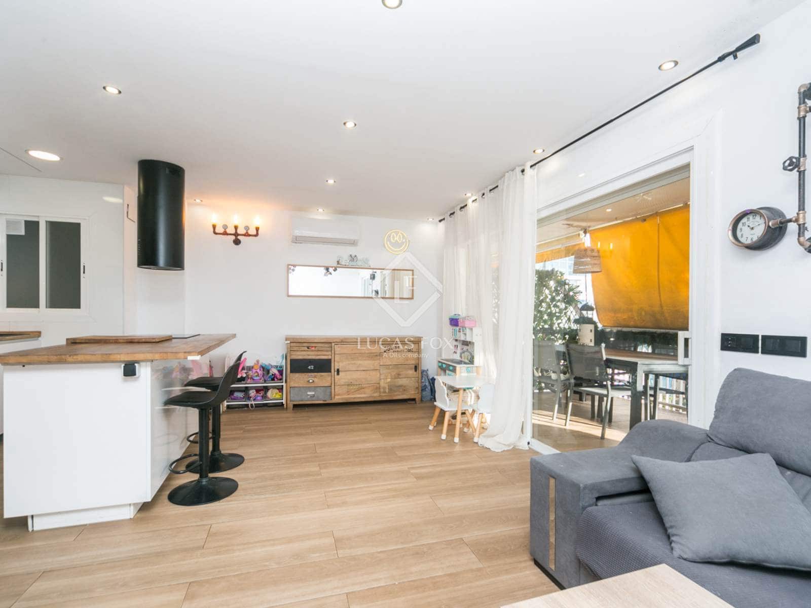 2 soverom Leilighet til salgs i Castelldefels med svømmebasseng garasje - € 469 000 (Ref: 9444967)