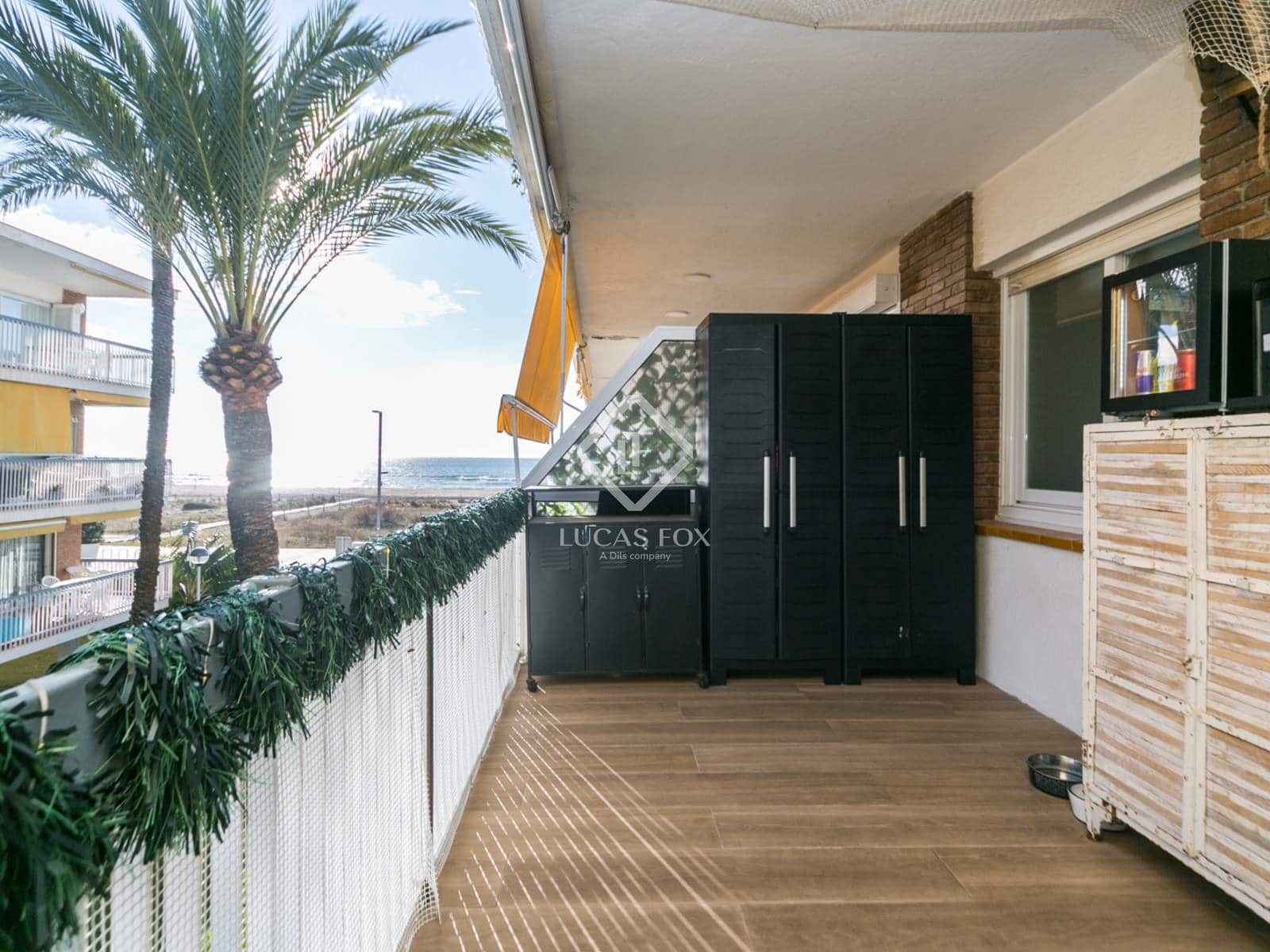 2 soverom Leilighet til salgs i Castelldefels med svømmebasseng garasje - € 469 000 (Ref: 9444967)