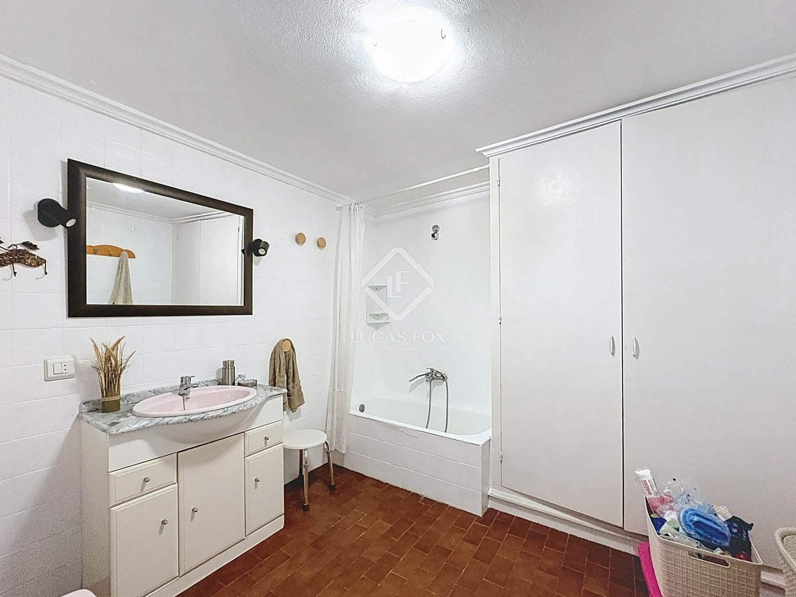 3 slaapkamer Finca/Landhuis te koop in Mahon / Mao met zwembad garage - € 975.000 (Ref: 9444968)