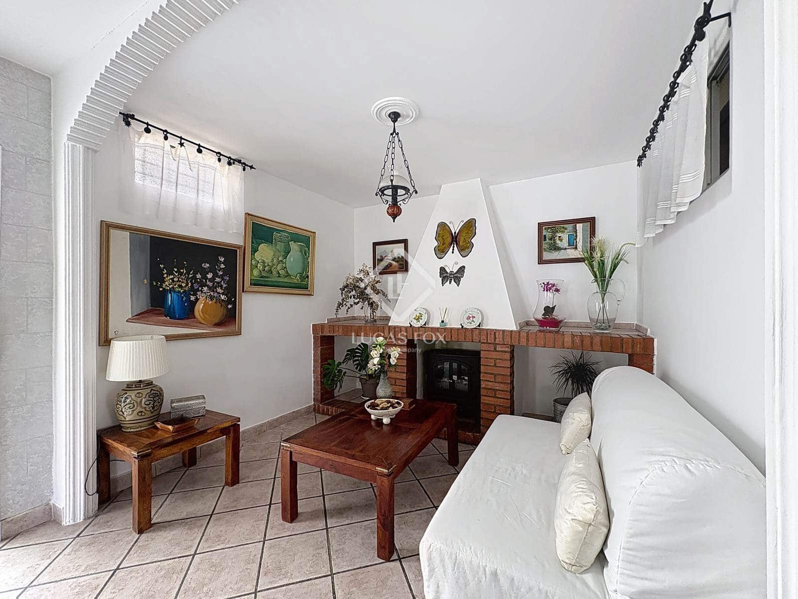 3 slaapkamer Finca/Landhuis te koop in Mahon / Mao met zwembad garage - € 975.000 (Ref: 9444968)