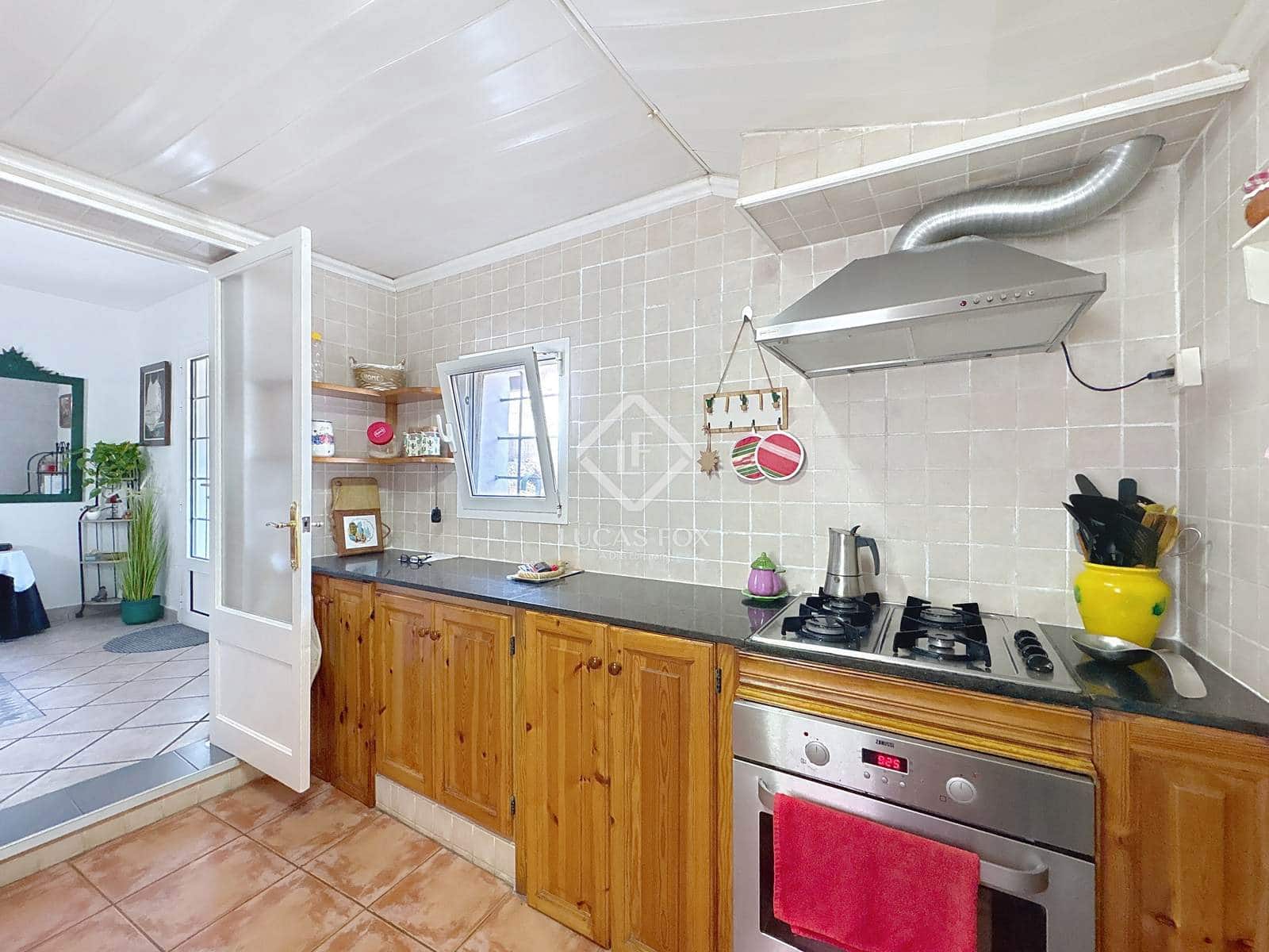 3 slaapkamer Finca/Landhuis te koop in Mahon / Mao met zwembad garage - € 975.000 (Ref: 9444968)