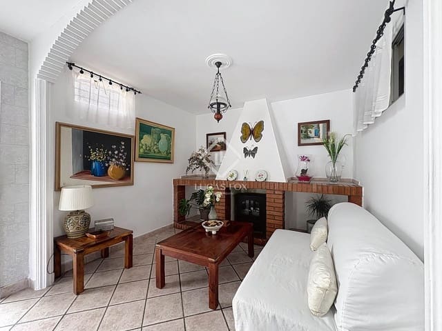 3 slaapkamer Finca/Landhuis te koop in Mahón / Maó met zwembad garage - € 975.000 (Ref: 9444968)