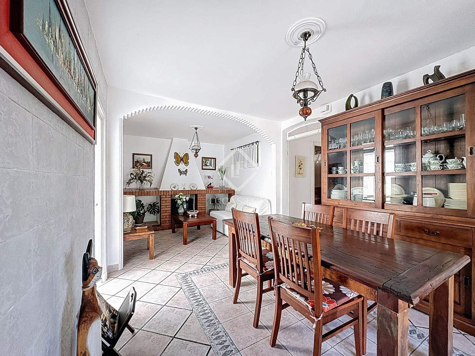 3 slaapkamer Finca/Landhuis te koop in Mahon / Mao met zwembad garage - € 975.000 (Ref: 9444968)