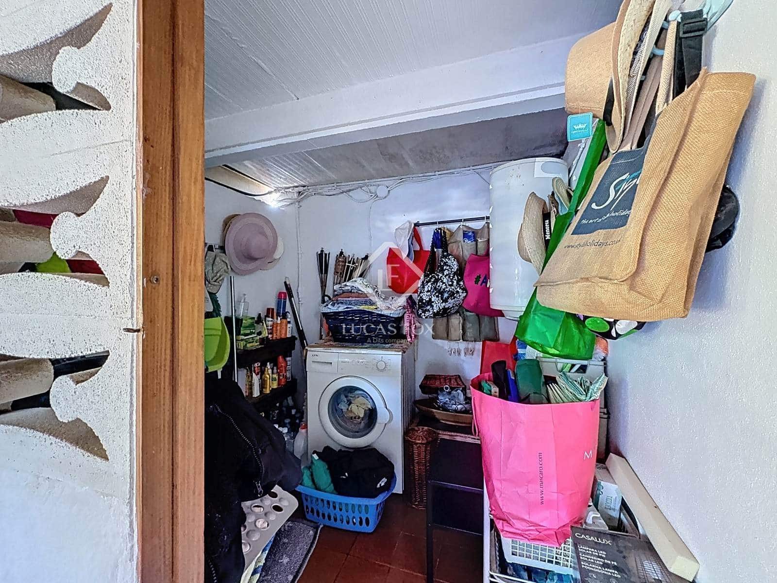 3 slaapkamer Finca/Landhuis te koop in Mahon / Mao met zwembad garage - € 975.000 (Ref: 9444968)