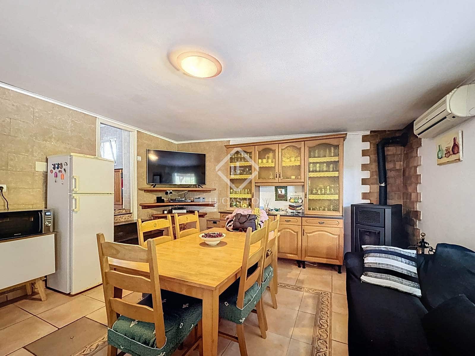 3 slaapkamer Finca/Landhuis te koop in Mahon / Mao met zwembad garage - € 975.000 (Ref: 9444968)