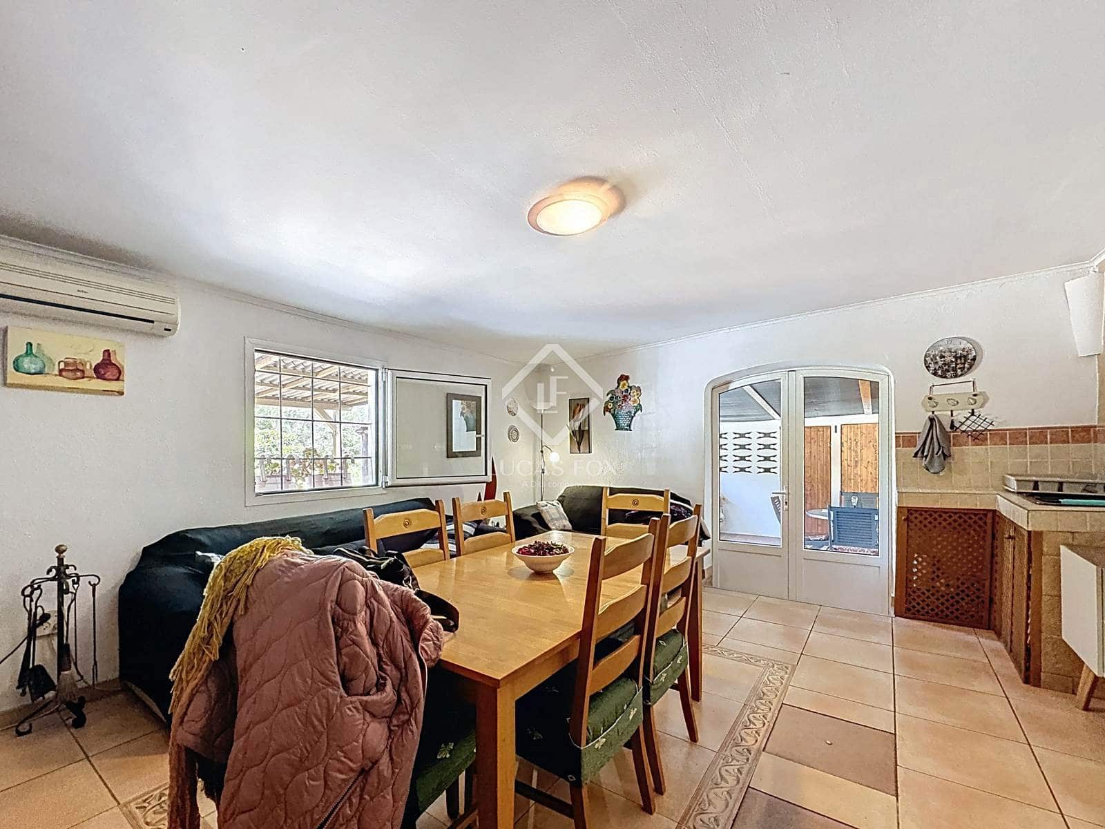 3 slaapkamer Finca/Landhuis te koop in Mahon / Mao met zwembad garage - € 975.000 (Ref: 9444968)