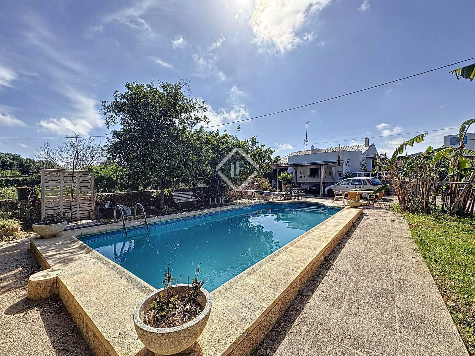 3 slaapkamer Finca/Landhuis te koop in Mahon / Mao met zwembad garage - € 975.000 (Ref: 9444968)