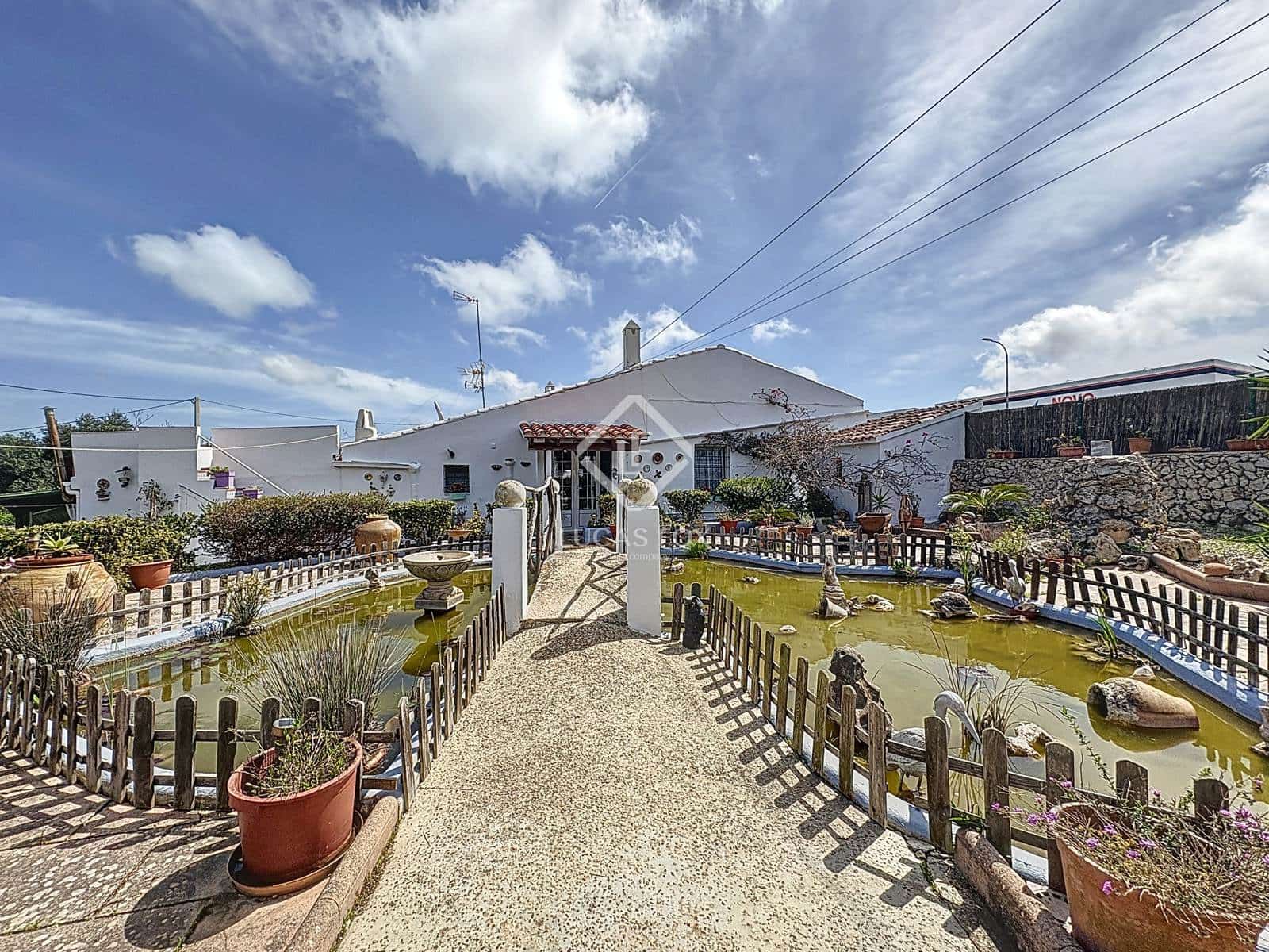 3 slaapkamer Finca/Landhuis te koop in Mahon / Mao met zwembad garage - € 975.000 (Ref: 9444968)