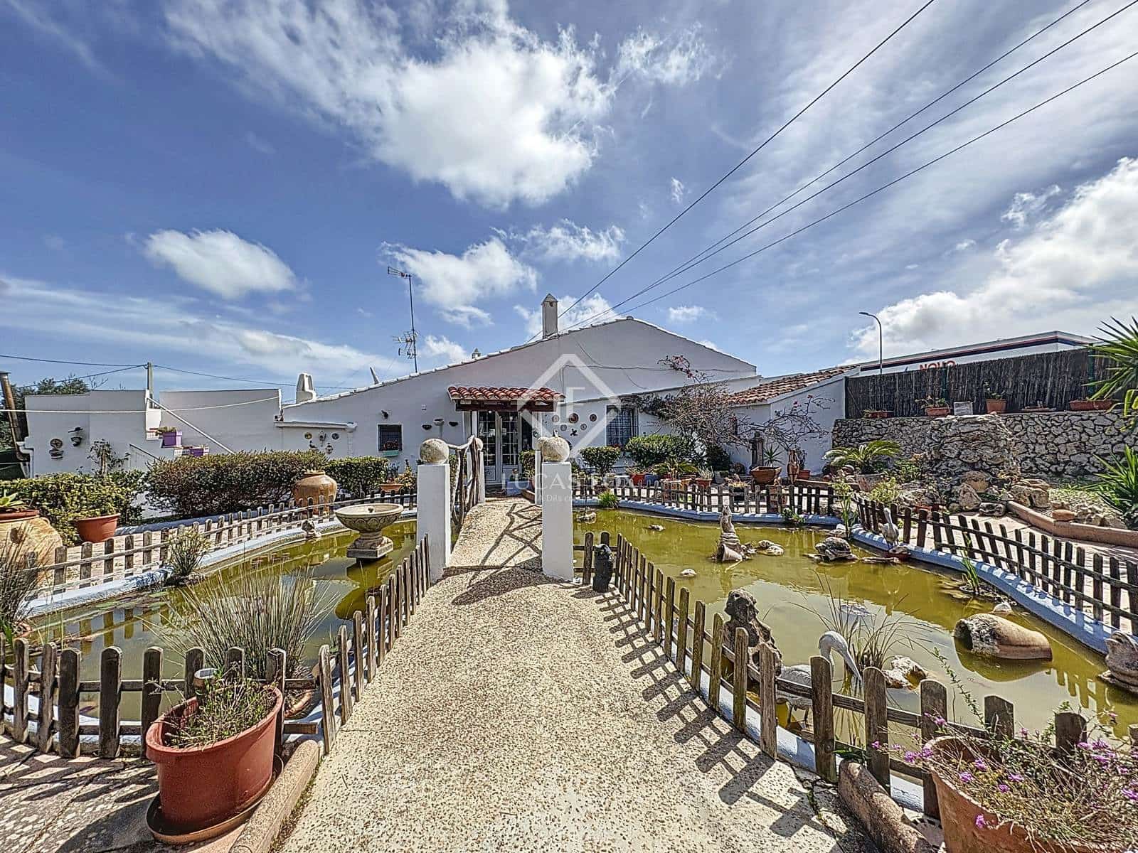 3 slaapkamer Finca/Landhuis te koop in Mahon / Mao met zwembad garage - € 975.000 (Ref: 9444968)