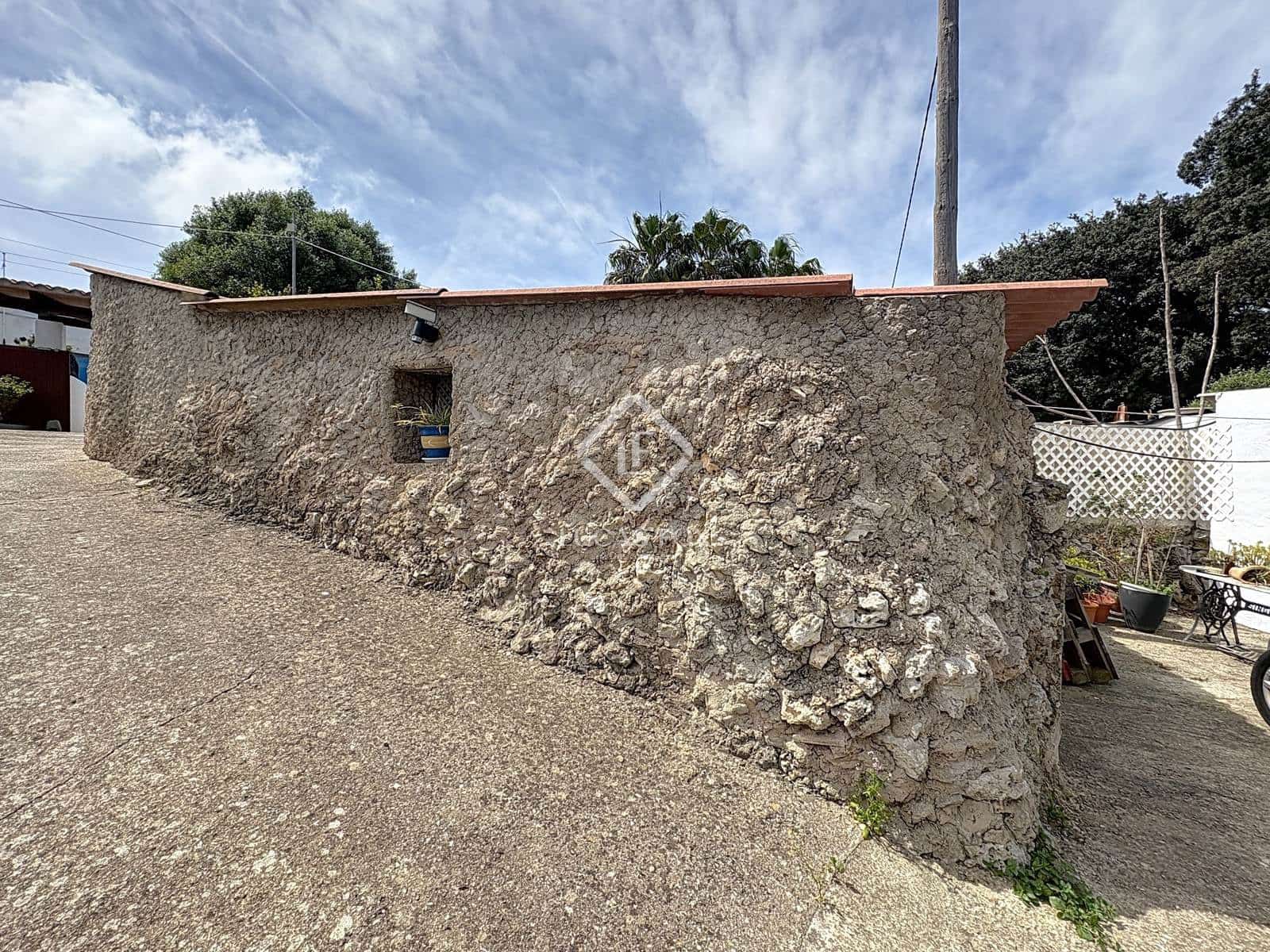 3 slaapkamer Finca/Landhuis te koop in Mahon / Mao met zwembad garage - € 975.000 (Ref: 9444968)