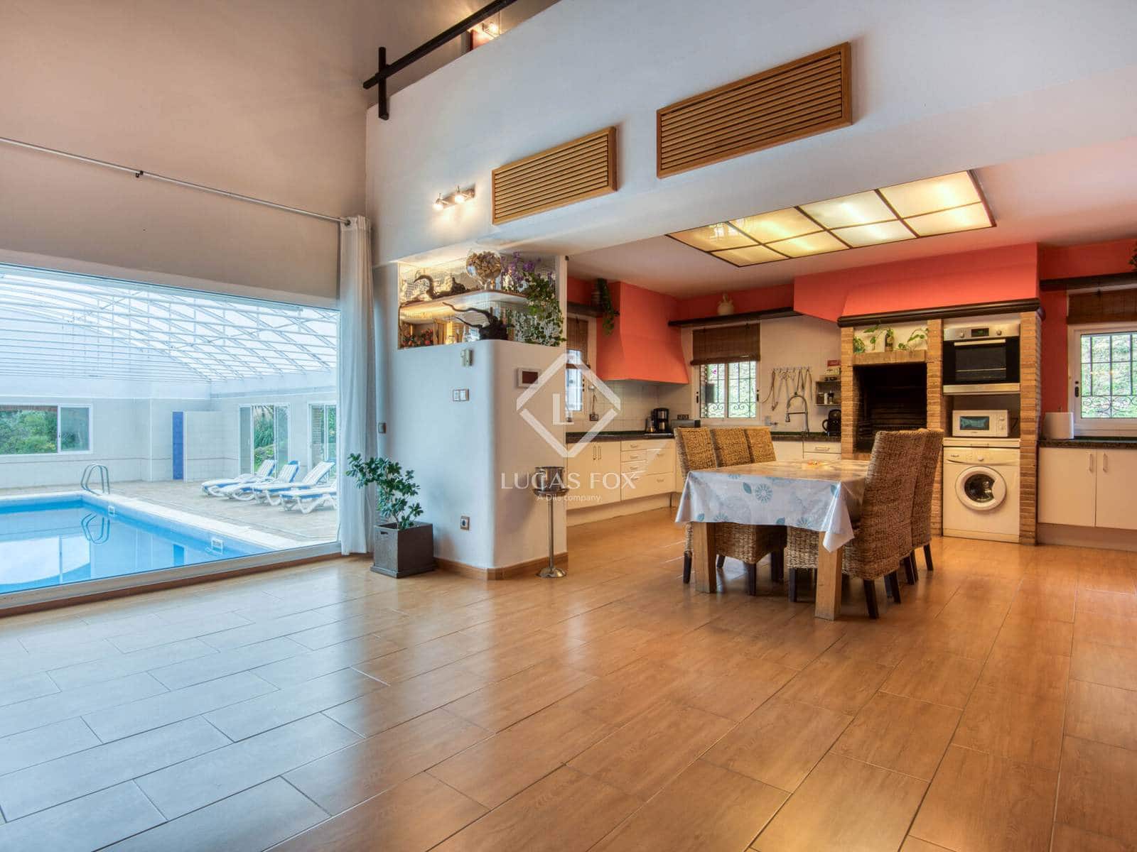 4 sypialnia Willa na sprzedaż w Santa Cristina d'Aro z basenem garażem - 799 000 € (Ref: 9444969)