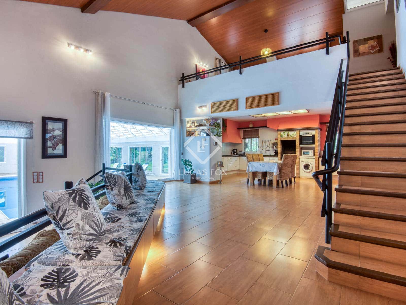 4 sypialnia Willa na sprzedaż w Santa Cristina d'Aro z basenem garażem - 799 000 € (Ref: 9444969)