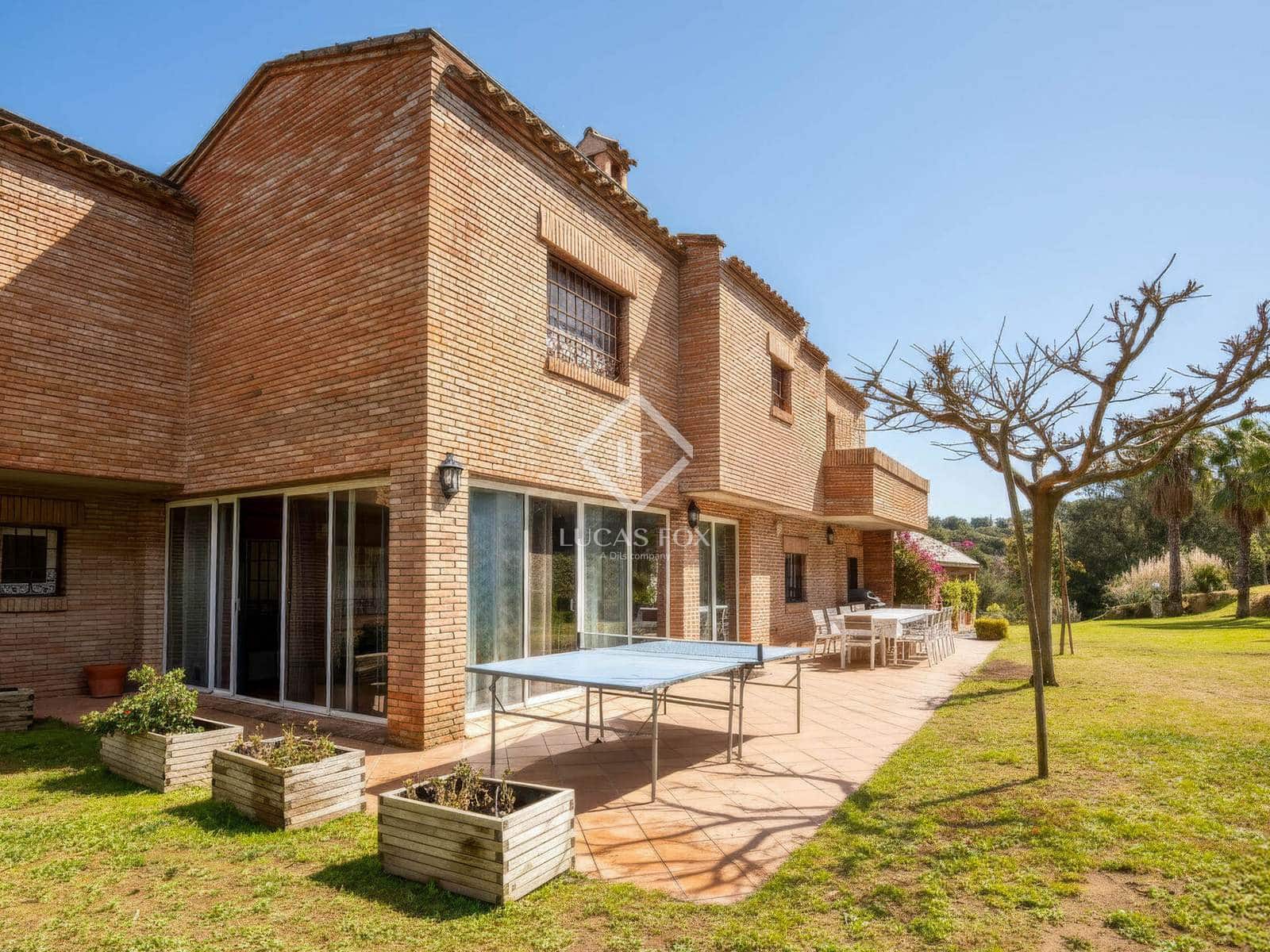 4 sypialnia Willa na sprzedaż w Santa Cristina d'Aro z basenem garażem - 799 000 € (Ref: 9444969)