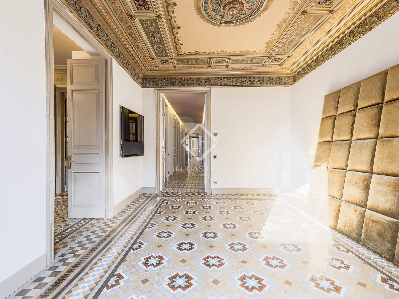 3 slaapkamer Appartement te koop in Barcelona stad - € 2.100.000 (Ref: 9446887)