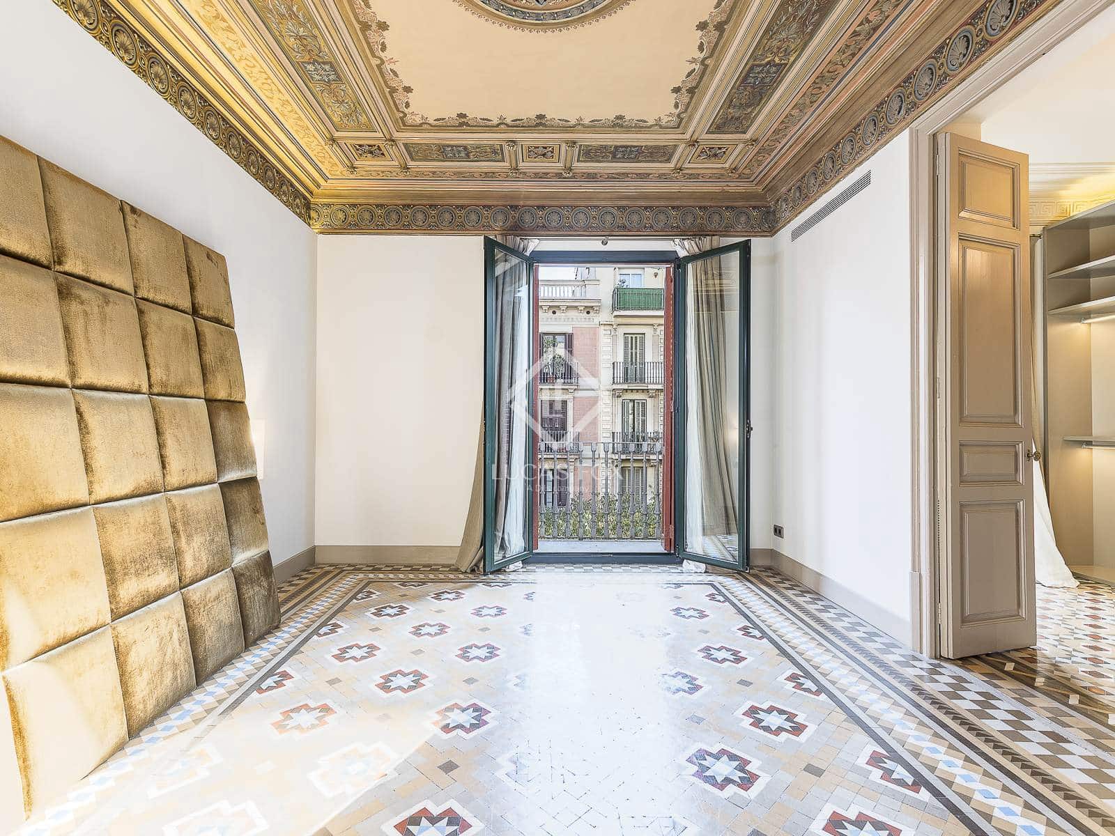 3 slaapkamer Appartement te koop in Barcelona stad - € 2.100.000 (Ref: 9446887)