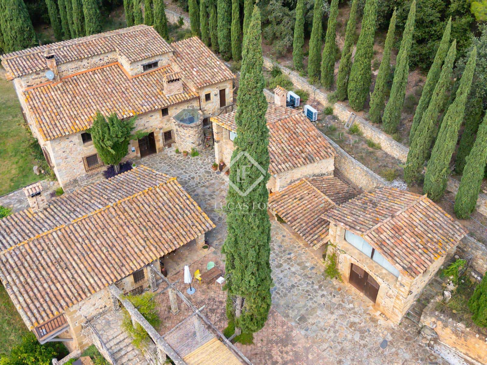 9 bedroom Finca/Country House for sale in Canet d'Adri with pool garage - € 2,000,000 (Ref: 9447008)