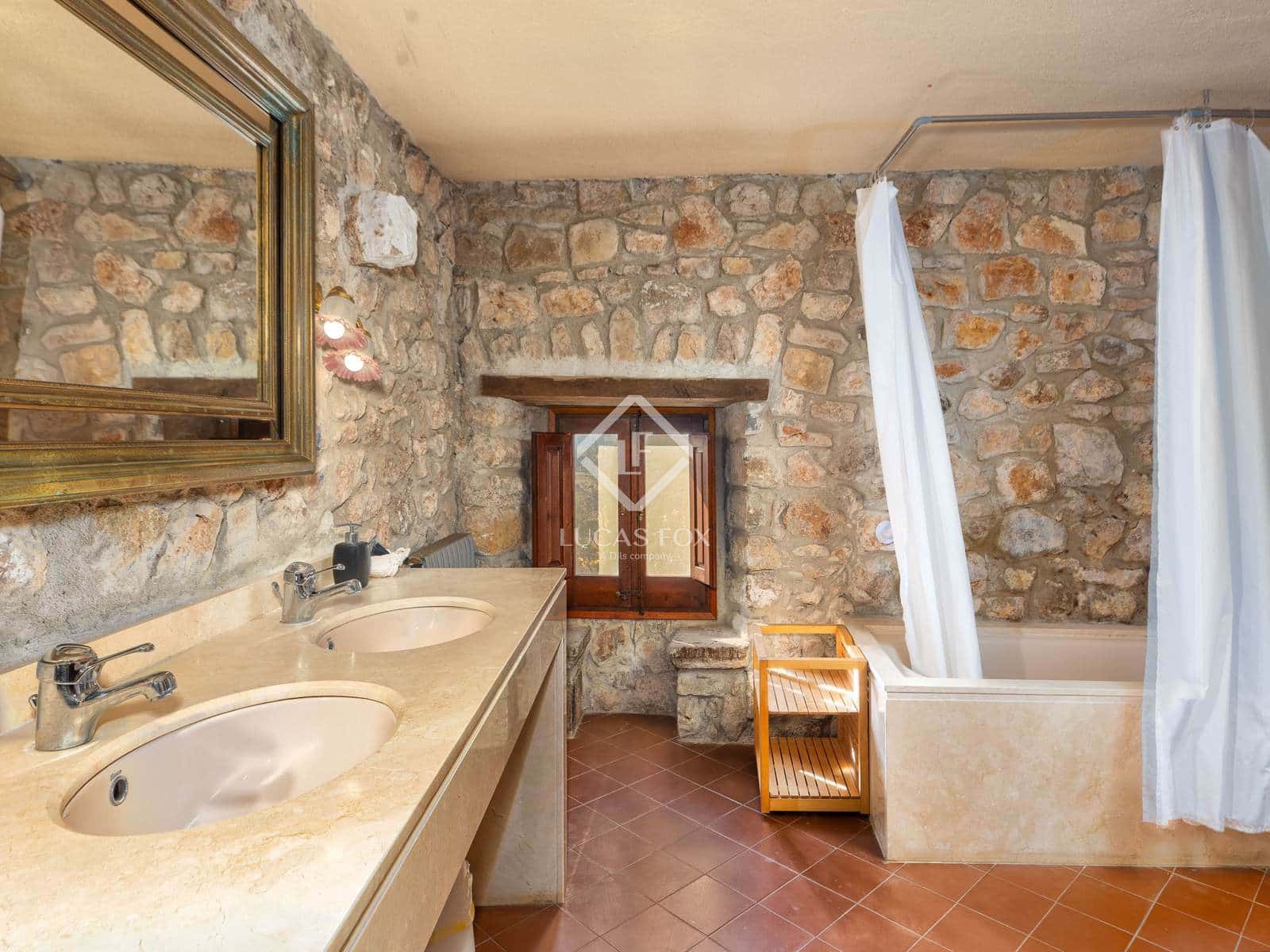 9 bedroom Finca/Country House for sale in Canet d'Adri with pool garage - € 2,000,000 (Ref: 9447008)