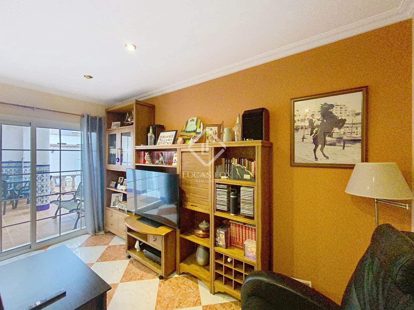 4 slaapkamer Villa te koop in Es Castell - € 570.000 (Ref: 9447009)