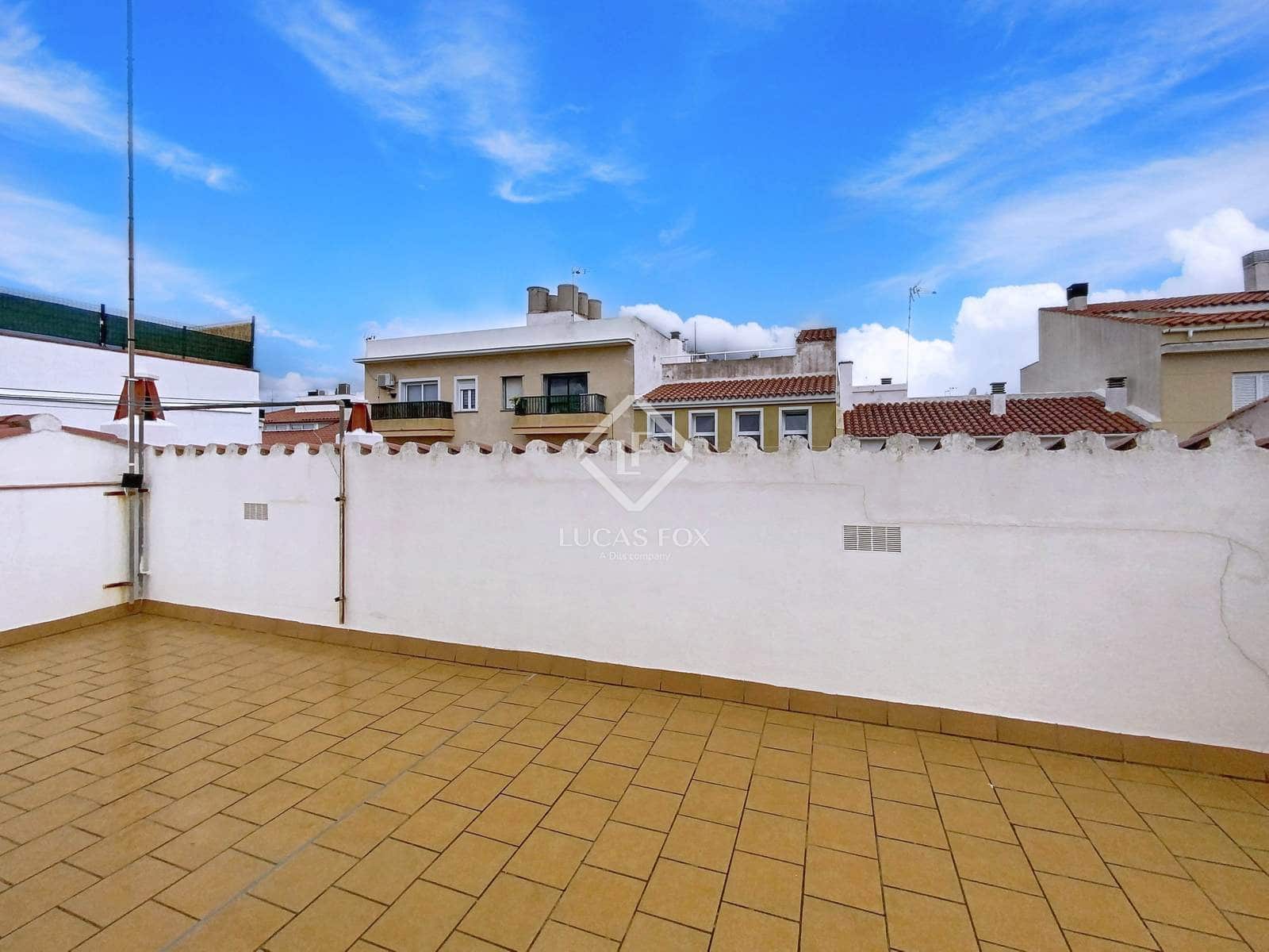 4 slaapkamer Villa te koop in Es Castell - € 570.000 (Ref: 9447009)