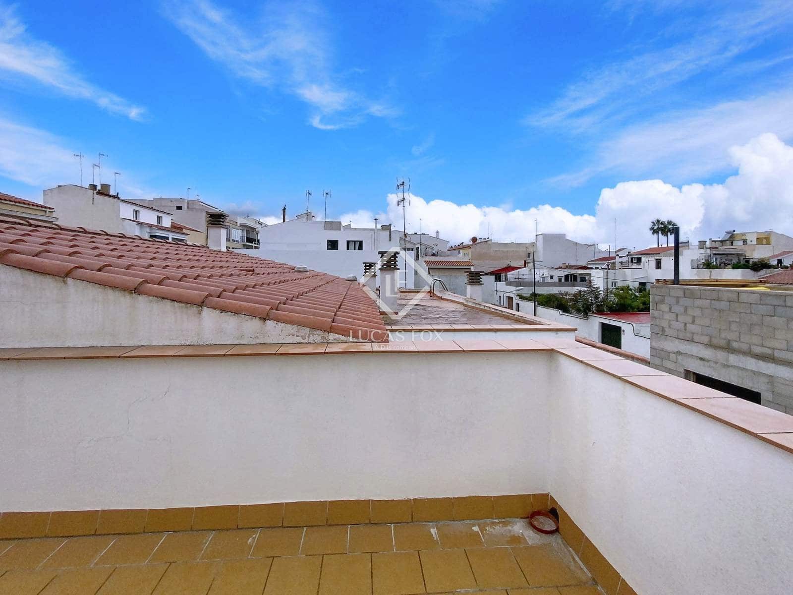 4 slaapkamer Villa te koop in Es Castell - € 570.000 (Ref: 9447009)