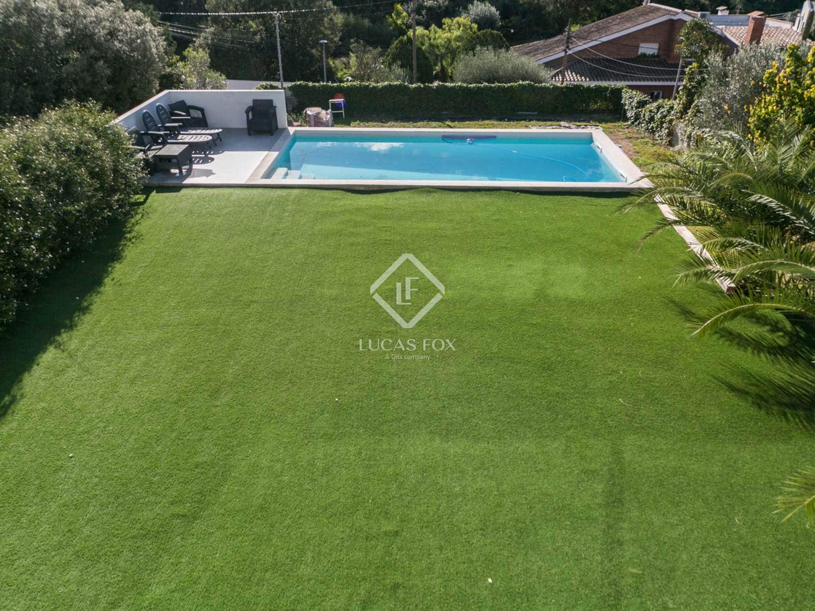 4 quarto Moradia para venda em Gava com piscina - 2 300 000 € (Ref: 9447012)