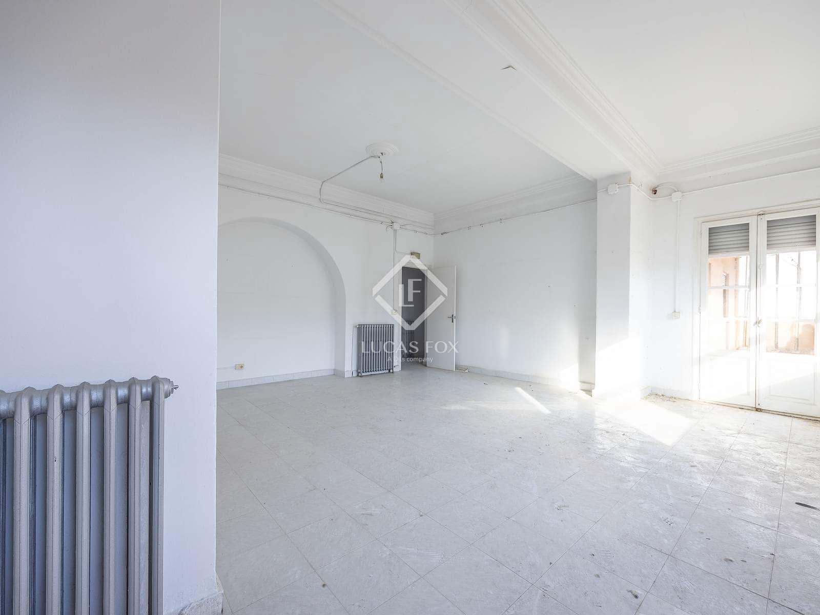 4 slaapkamer Appartement te koop in Valencia stad - € 1.315.000 (Ref: 9447013)