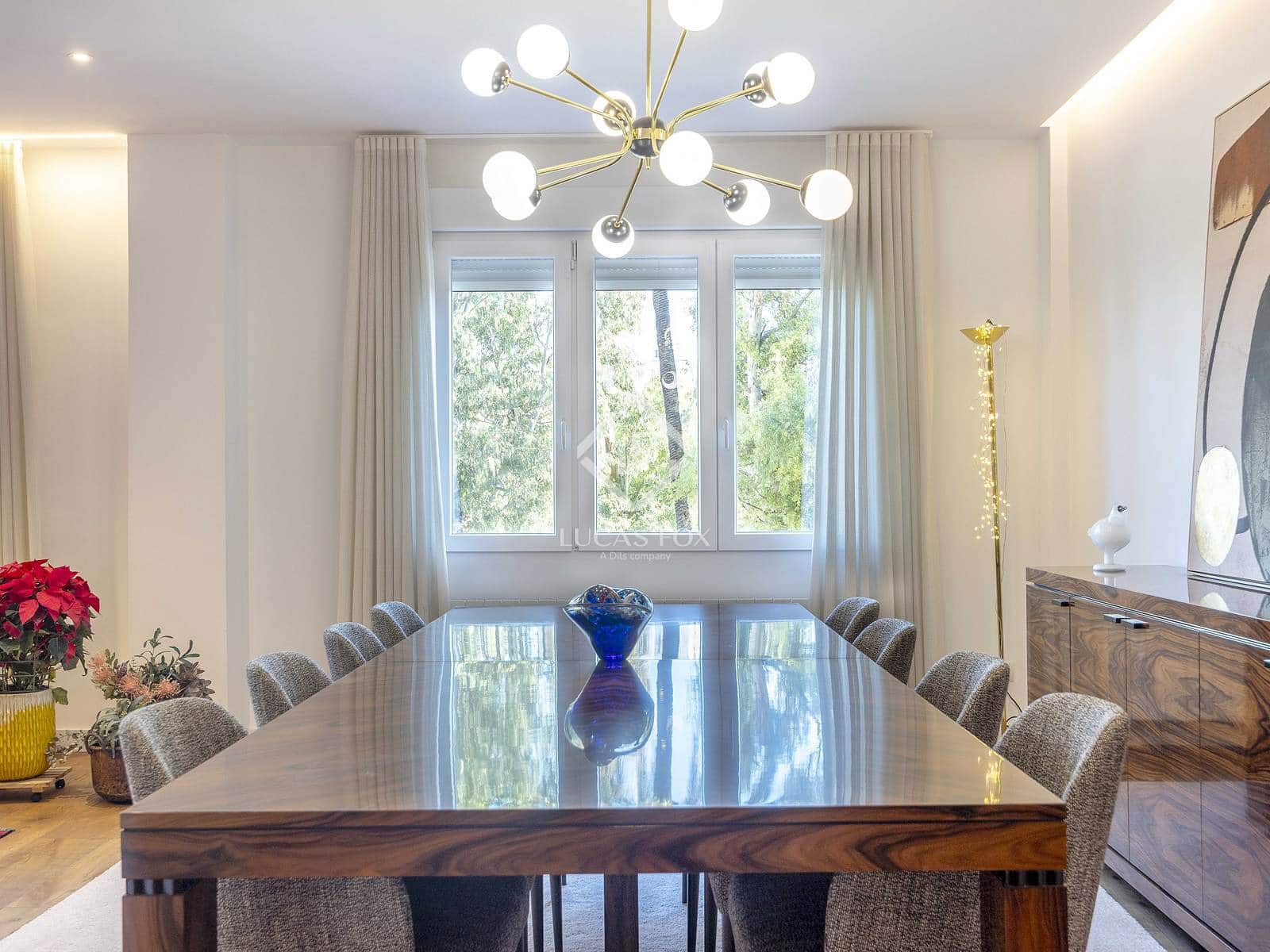 4 slaapkamer Appartement te koop in Valencia stad - € 1.690.000 (Ref: 9447423)