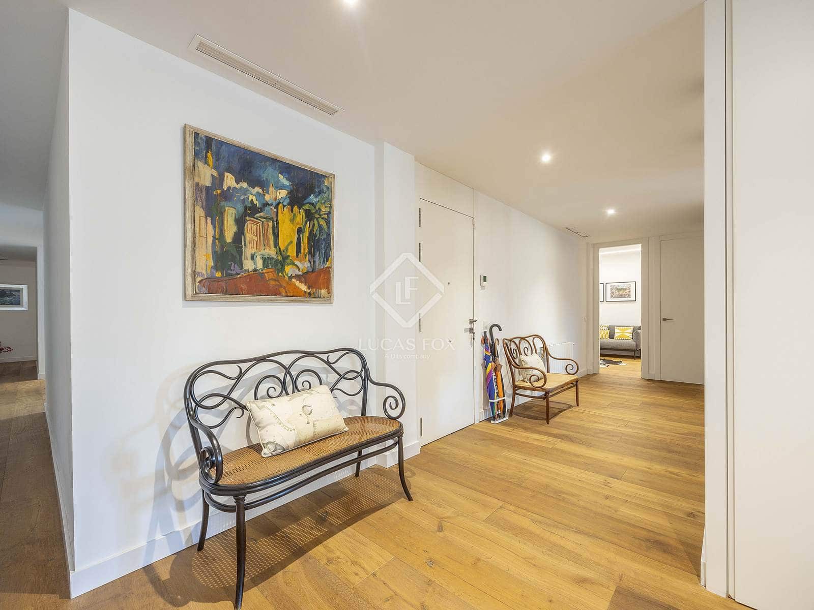 4 slaapkamer Appartement te koop in Valencia stad - € 1.690.000 (Ref: 9447423)