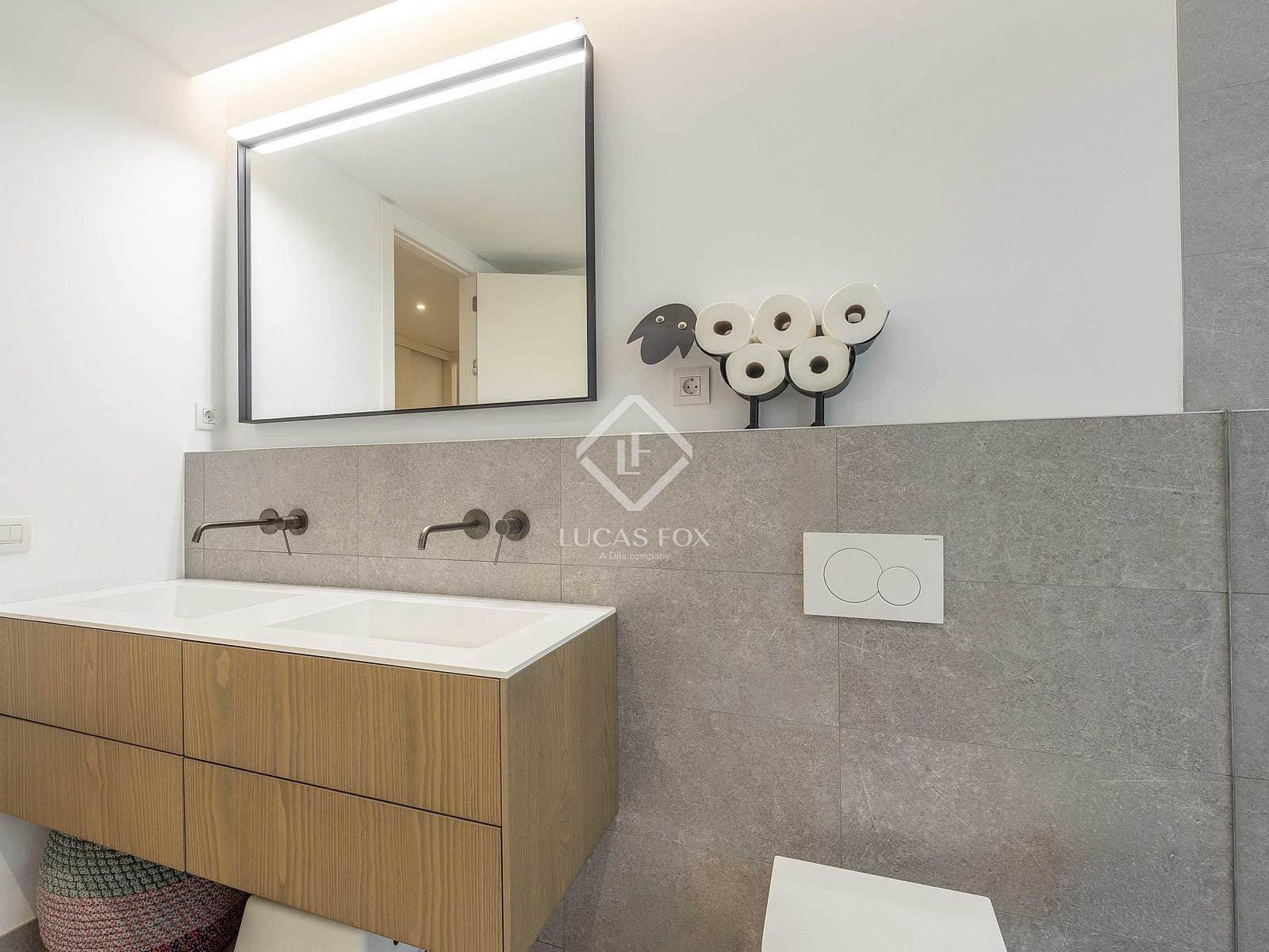 4 slaapkamer Appartement te koop in Valencia stad - € 1.690.000 (Ref: 9447423)