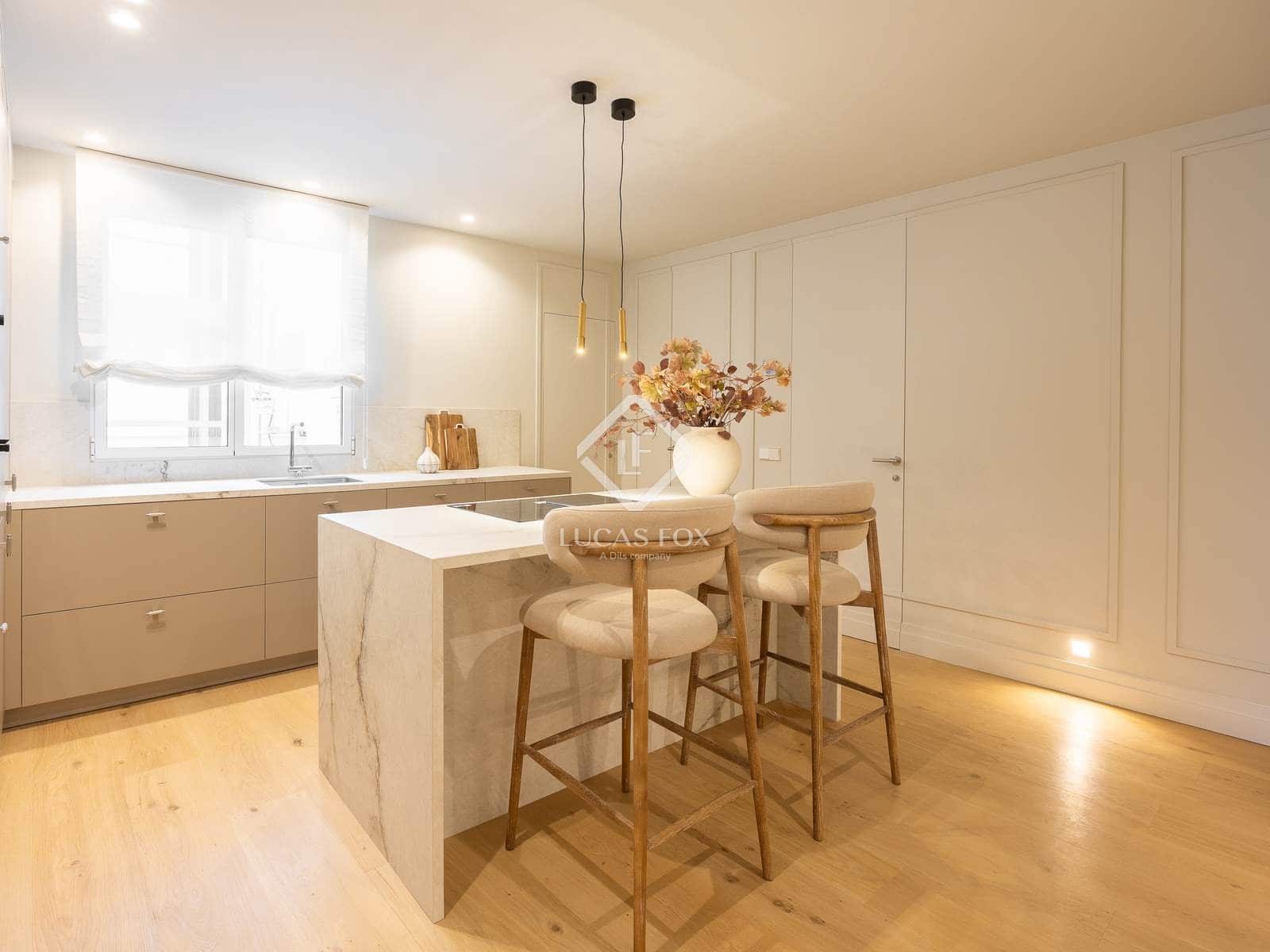 2 slaapkamer Appartement te koop in Madrid stad - € 1.990.000 (Ref: 9449703)