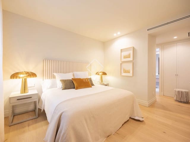 2 soveværelse Lejlighed til salg i Madrid by - € 1.990.000 (Ref: 9449703)