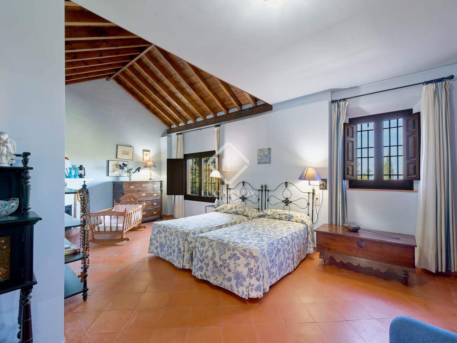 5 soveværelse Finca/Landehus til salg i Otura - € 1.195.000 (Ref: 9449705)