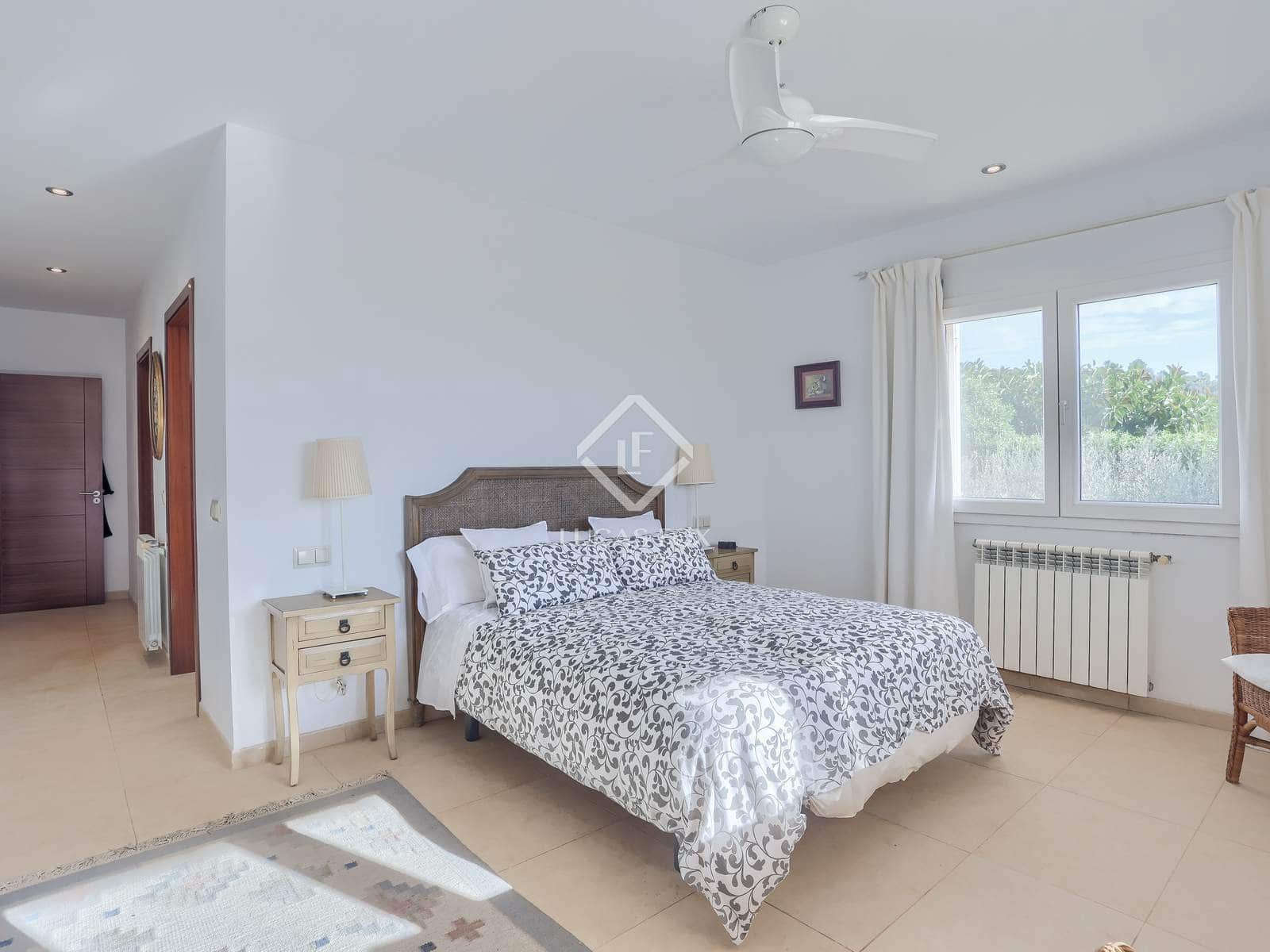 Chalet de 3 habitaciones en Puntiró en venta con piscina garaje - 1.995.000 € (Ref: 9449724)