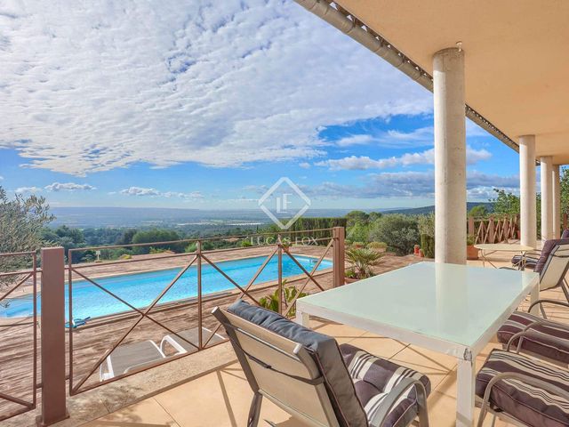 3 slaapkamer Villa te koop in Puntiró, Palma de Mallorca met zwembad garage - € 1.965.000 (Ref: 9449724)
